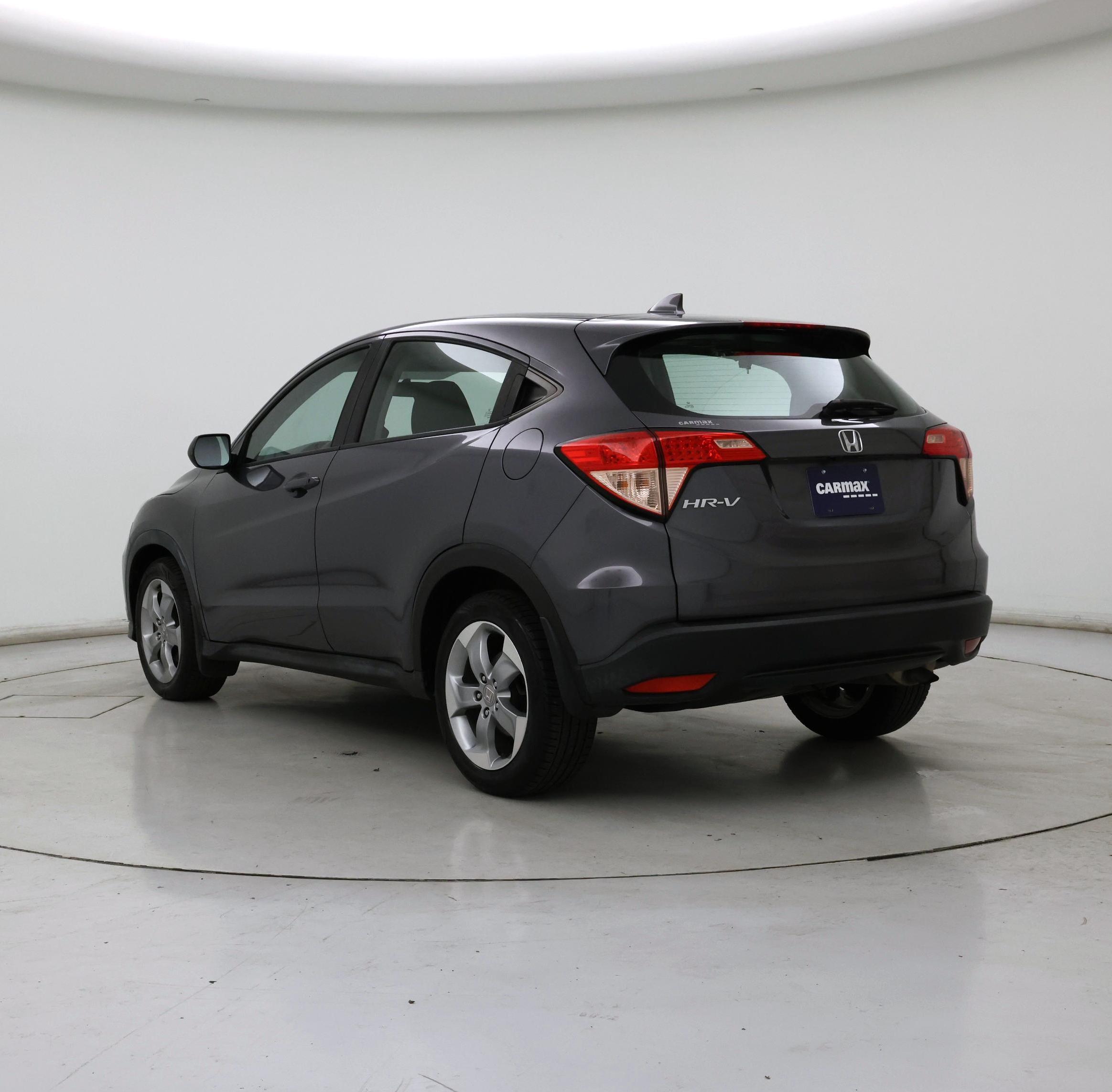 Thumbnail: 2017 Honda HR-V - 2
