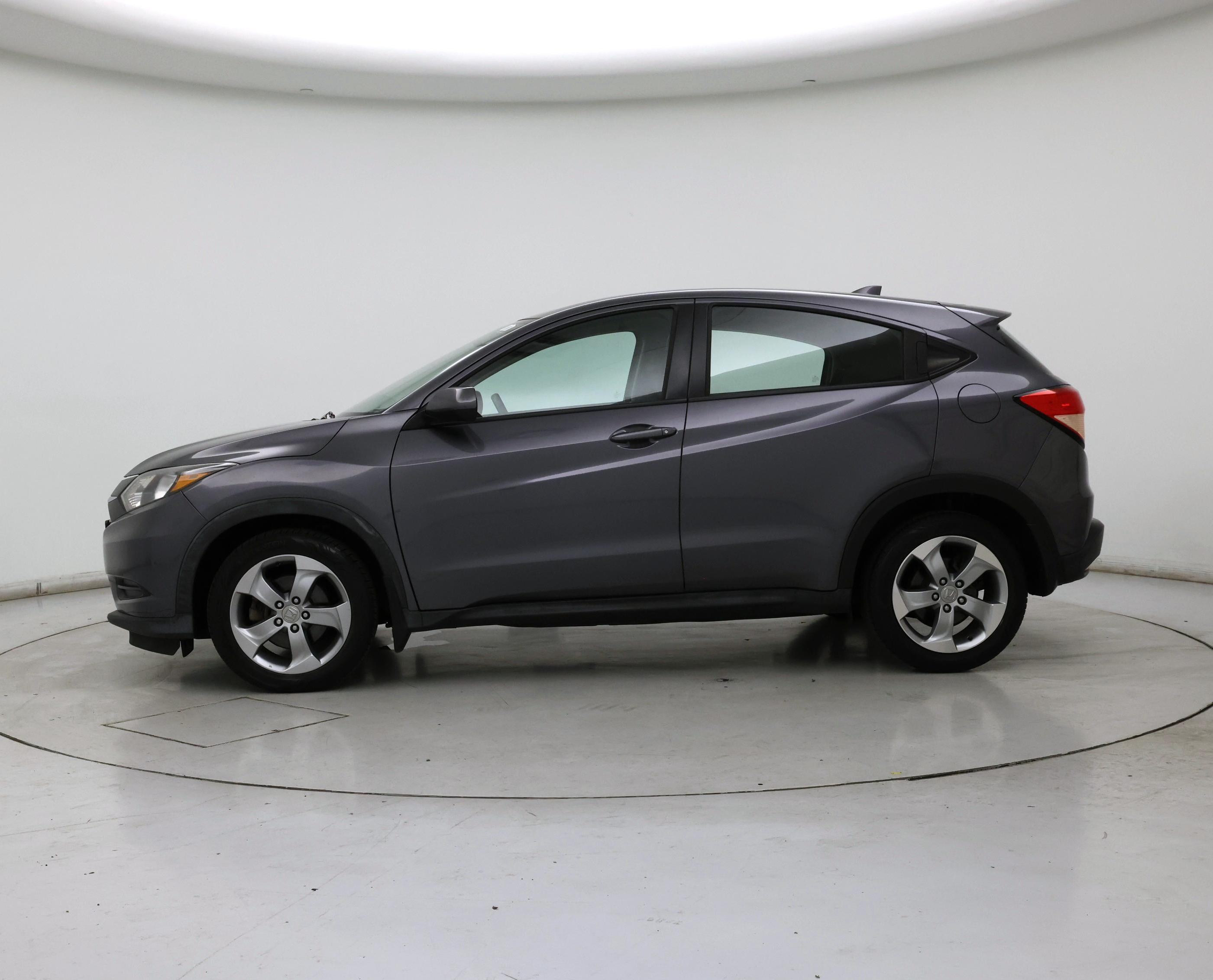 Thumbnail: 2017 Honda HR-V - 3