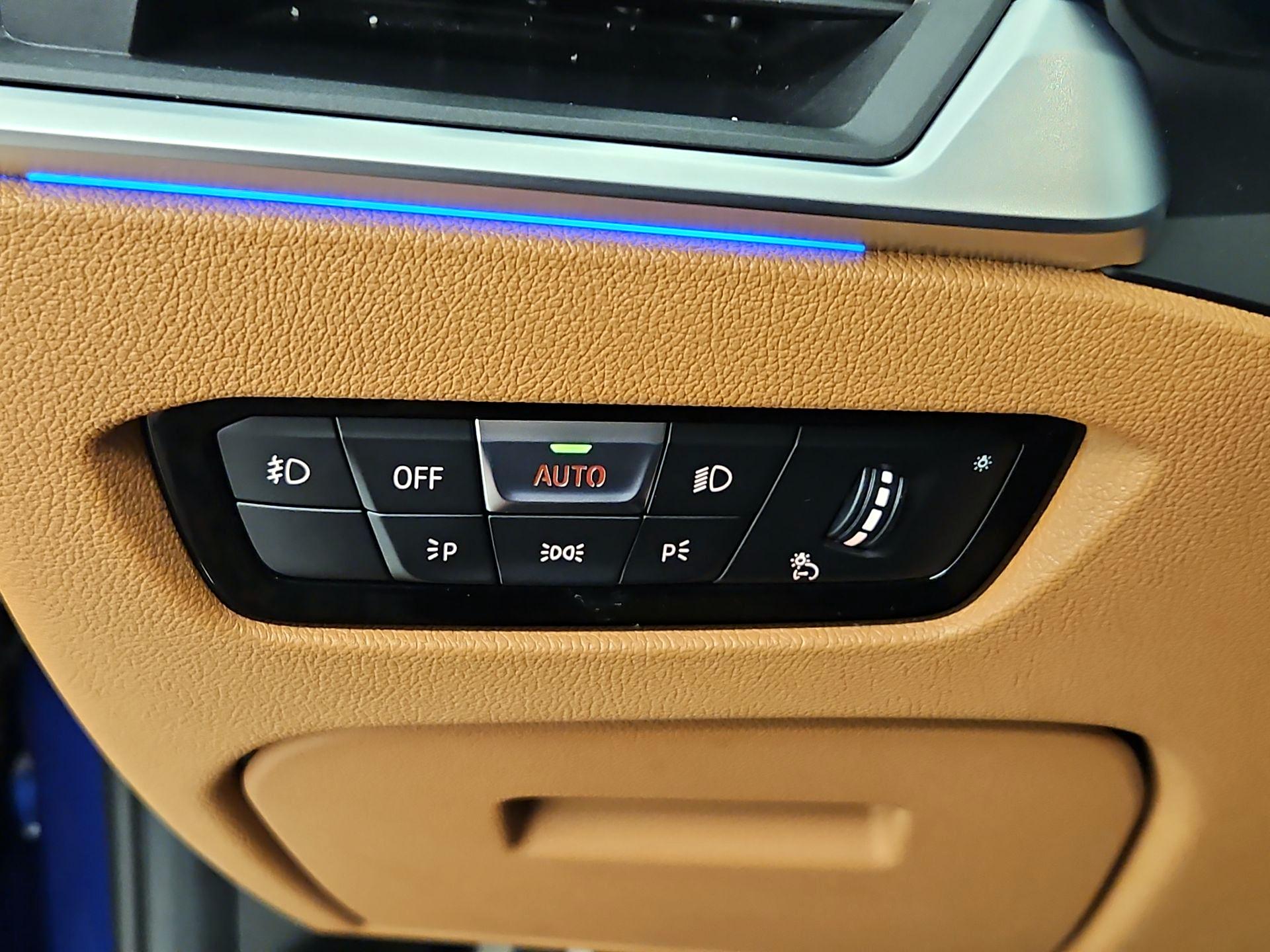 Thumbnail: 2020 BMW 3 Series - 13