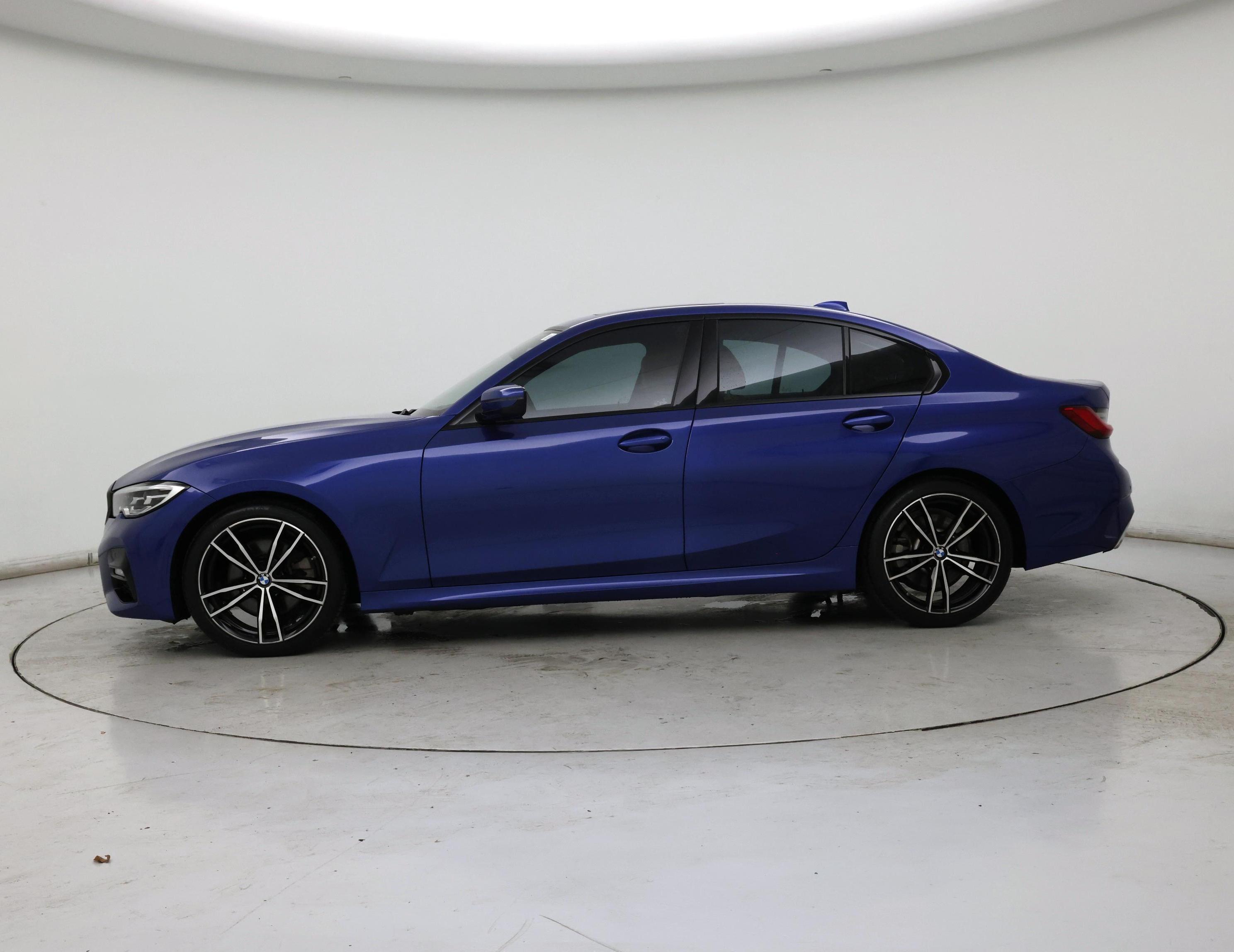 Thumbnail: 2020 BMW 3 Series - 3
