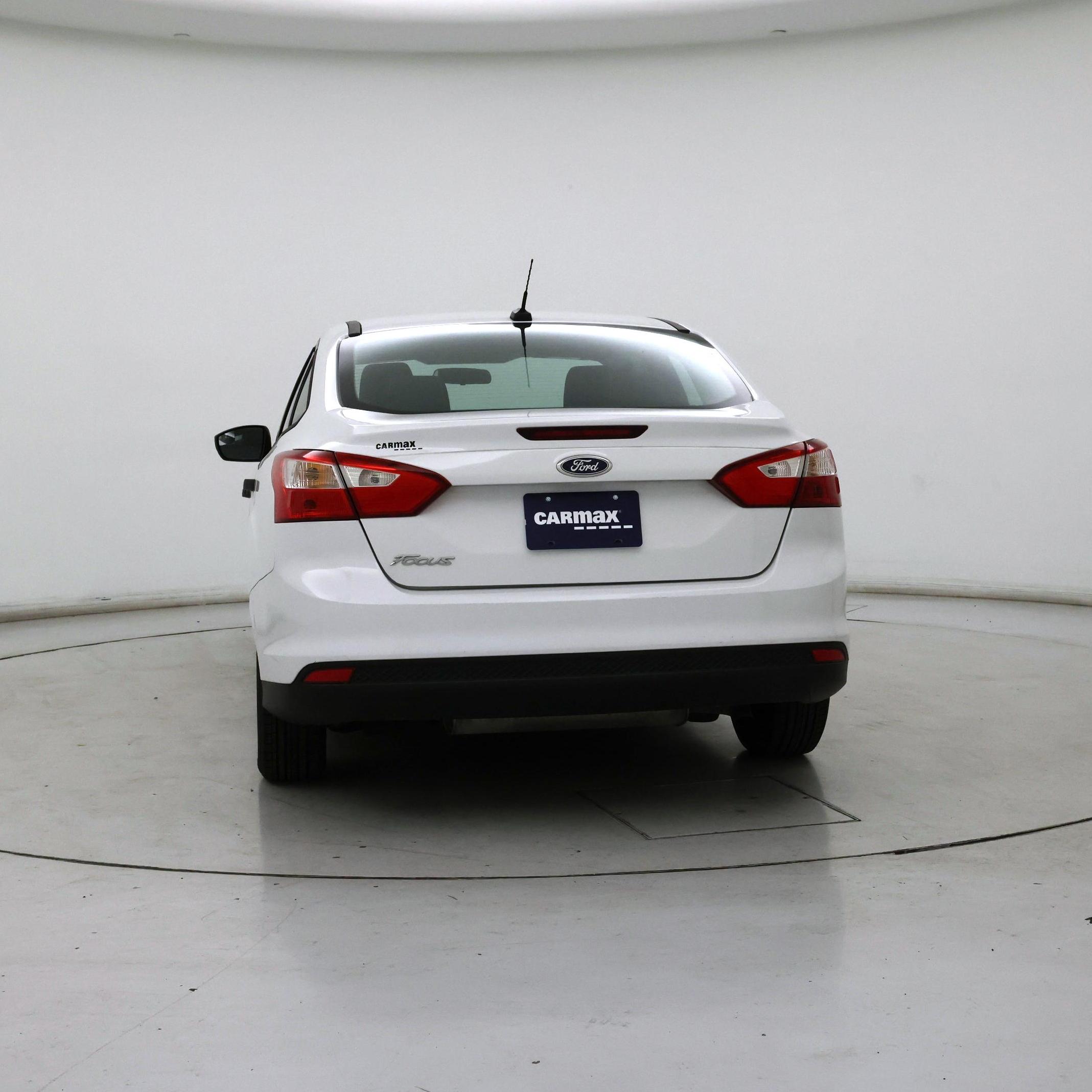 Thumbnail: 2014 Ford Focus - 6
