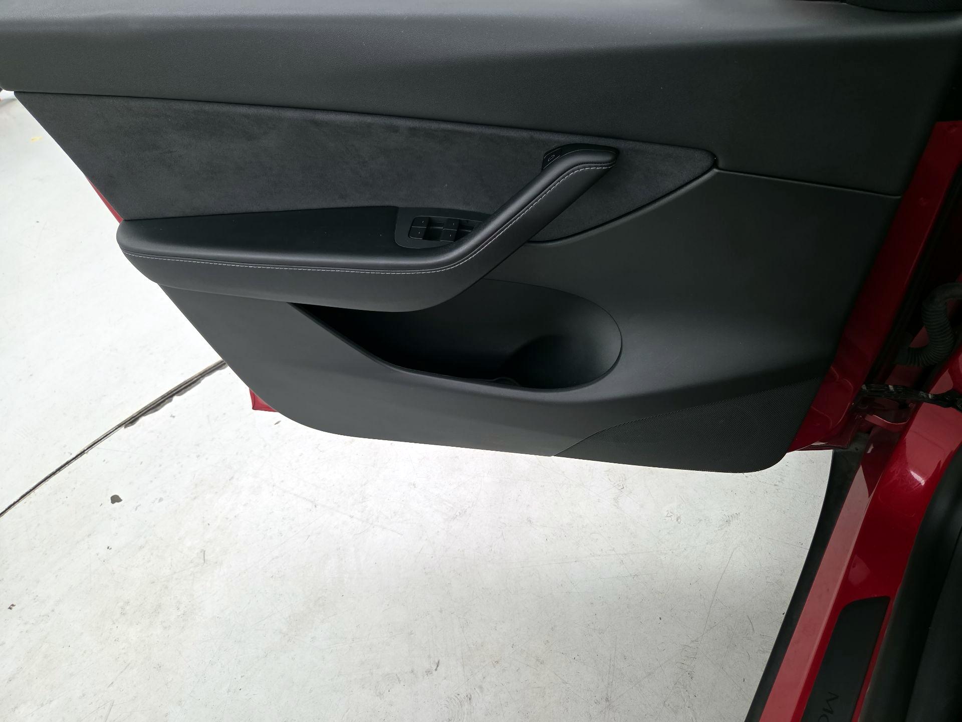Thumbnail: 2021 Tesla Model Y - 12