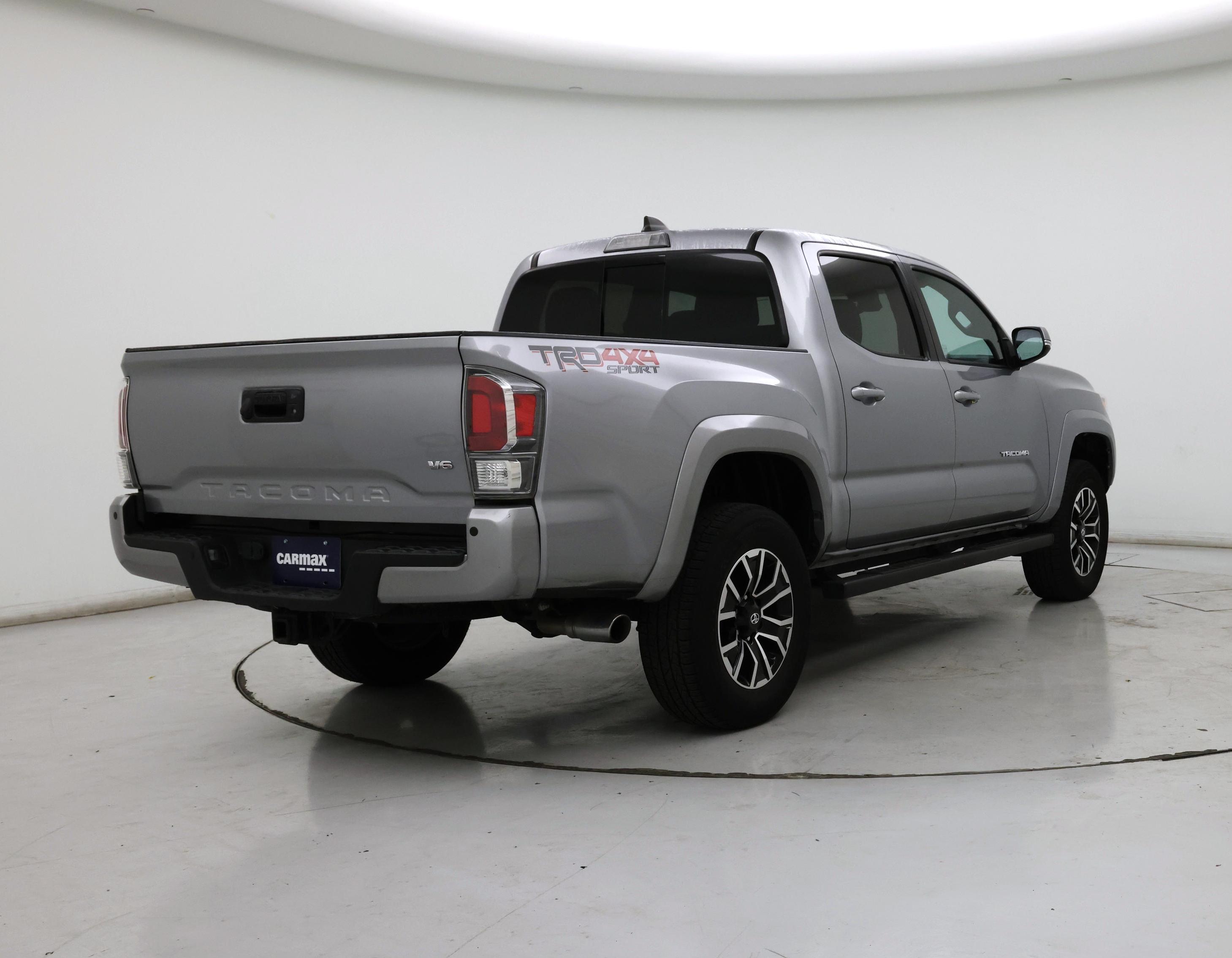 Thumbnail: 2021 Toyota Tacoma - 8