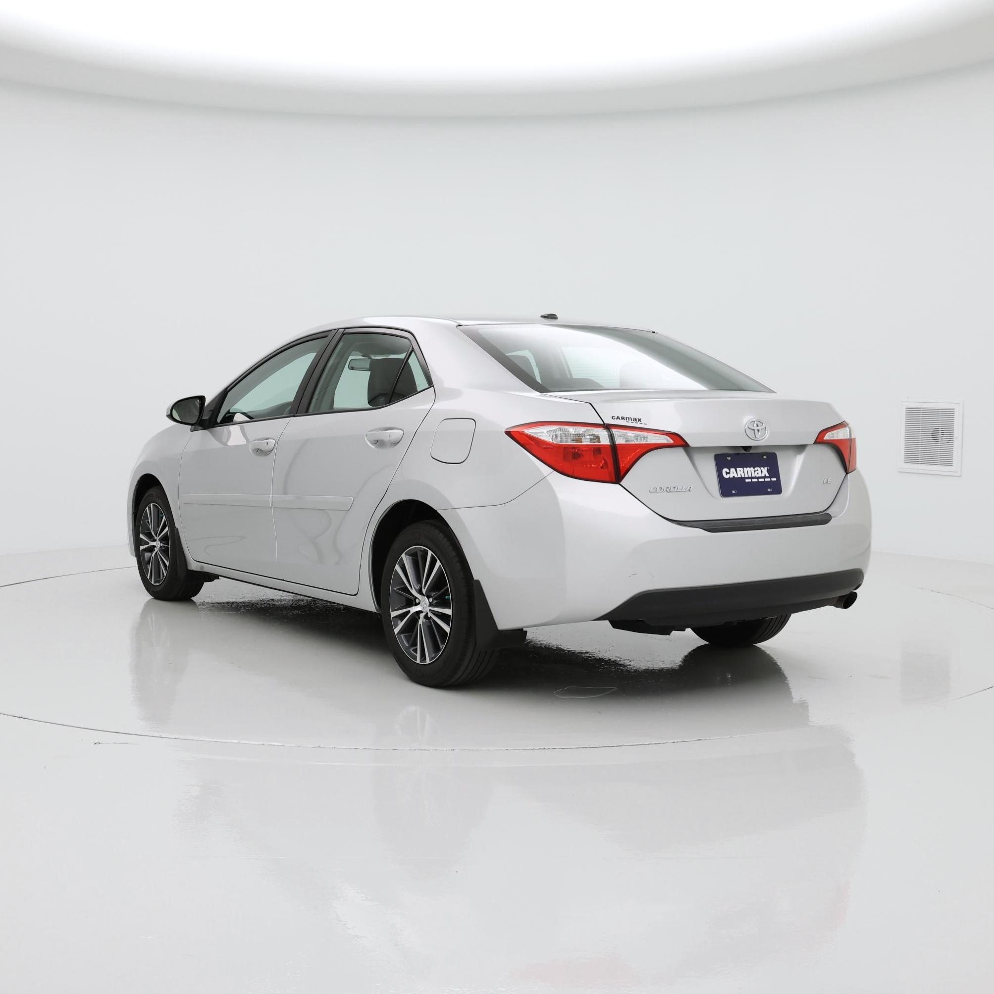 Thumbnail: 2016 Toyota Corolla - 2