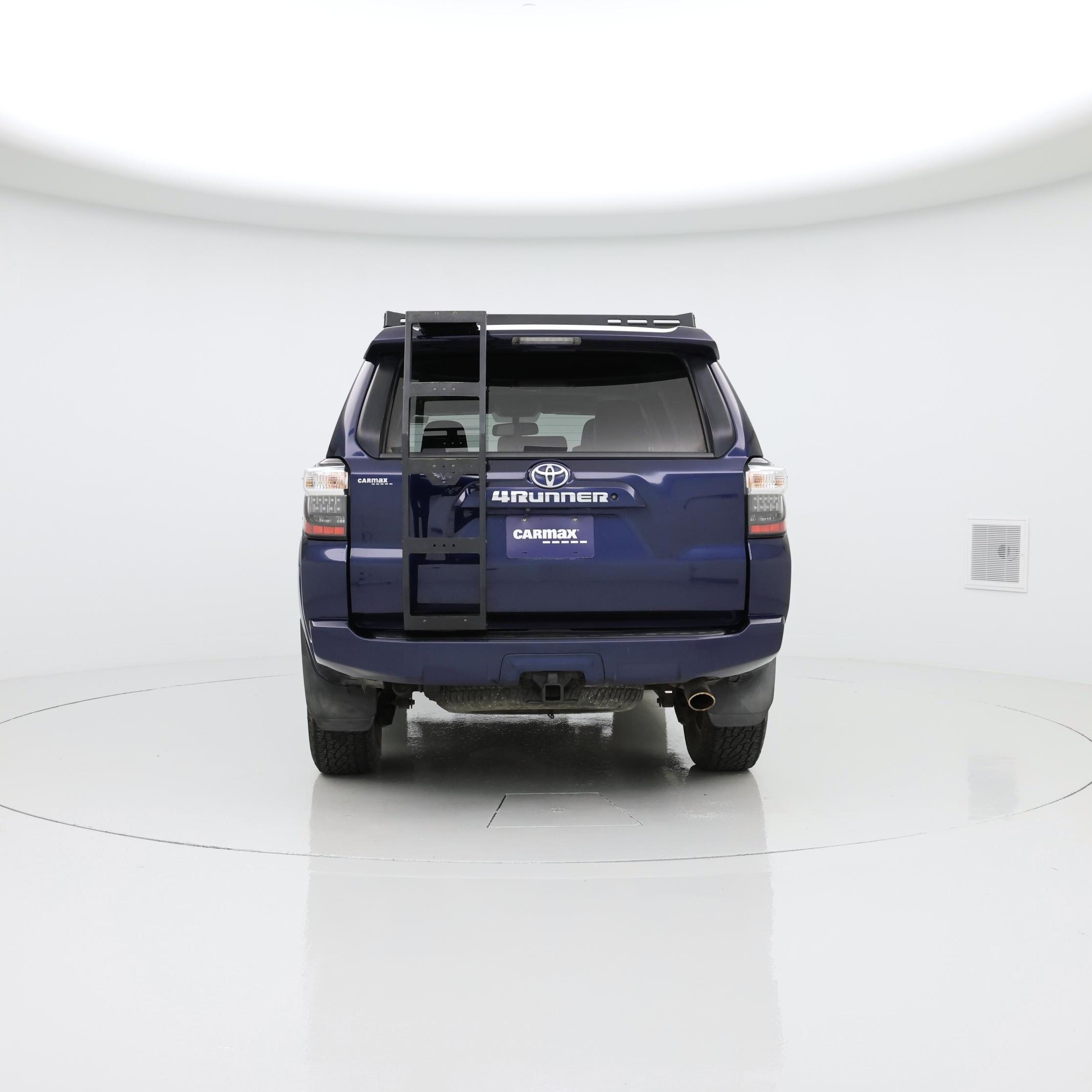 Thumbnail: 2017 Toyota 4Runner - 6