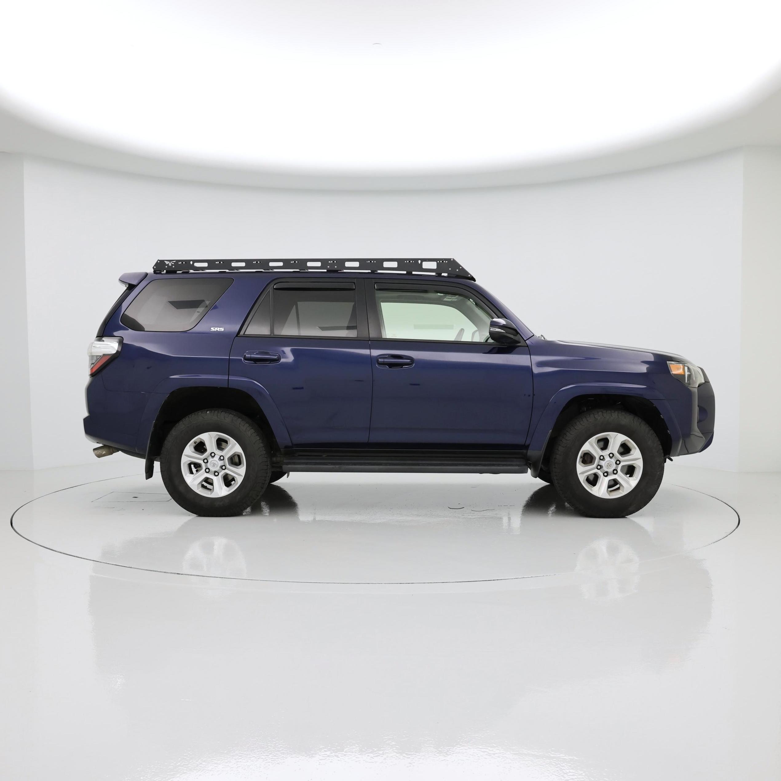 Thumbnail: 2017 Toyota 4Runner - 7
