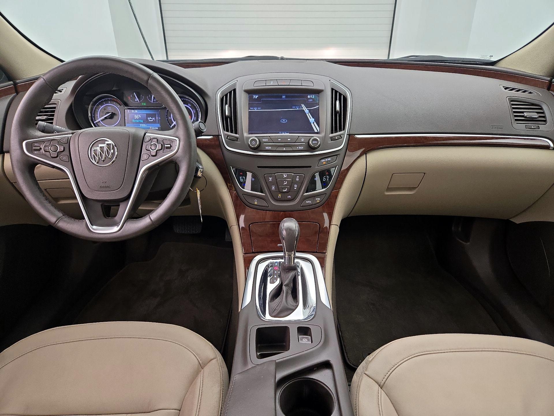 Thumbnail: 2016 Buick Regal - 9