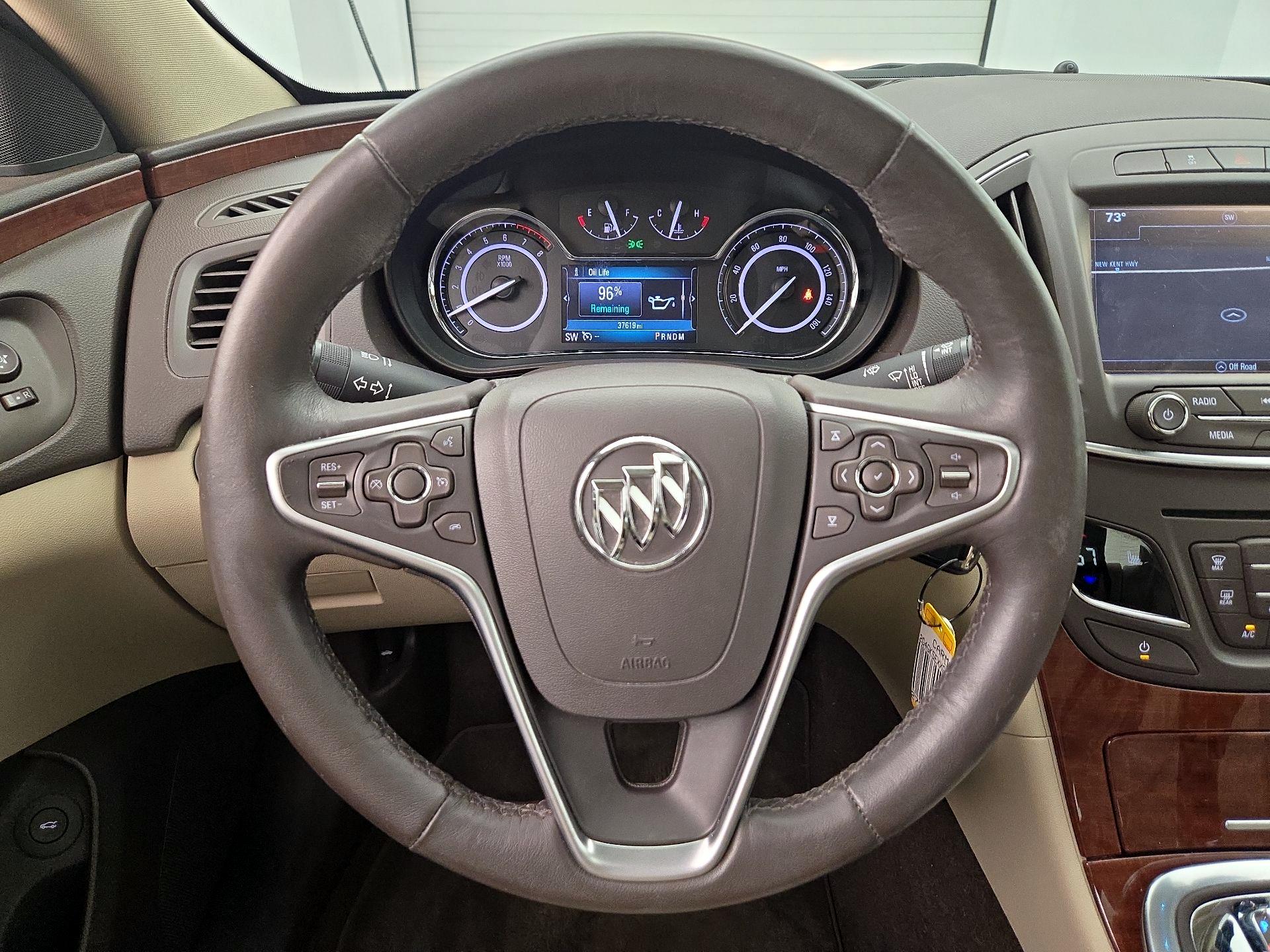 Thumbnail: 2016 Buick Regal - 10