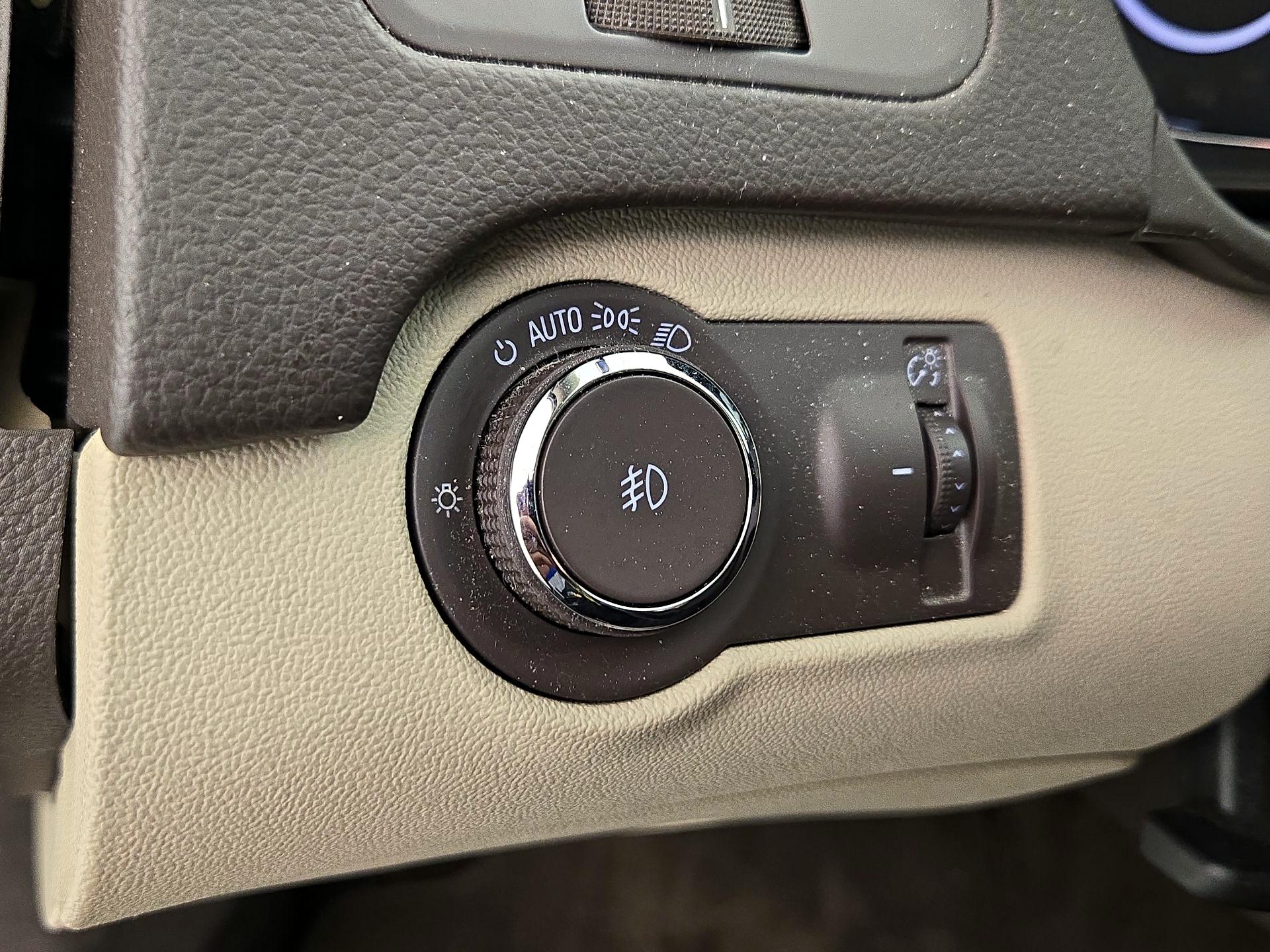 Thumbnail: 2016 Buick Regal - 13