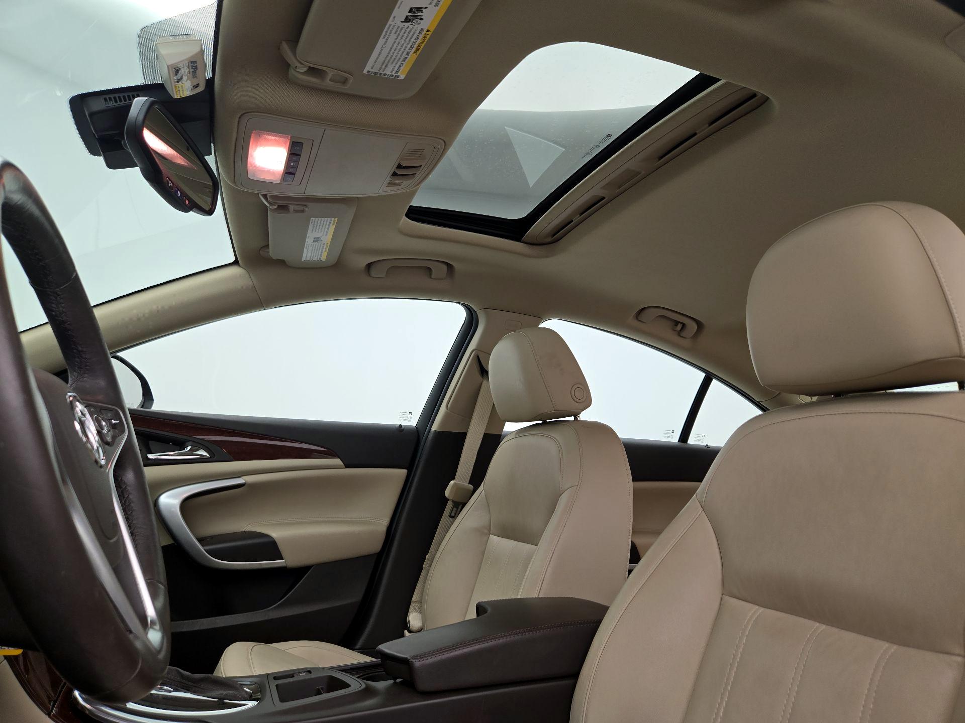 Thumbnail: 2016 Buick Regal - 20