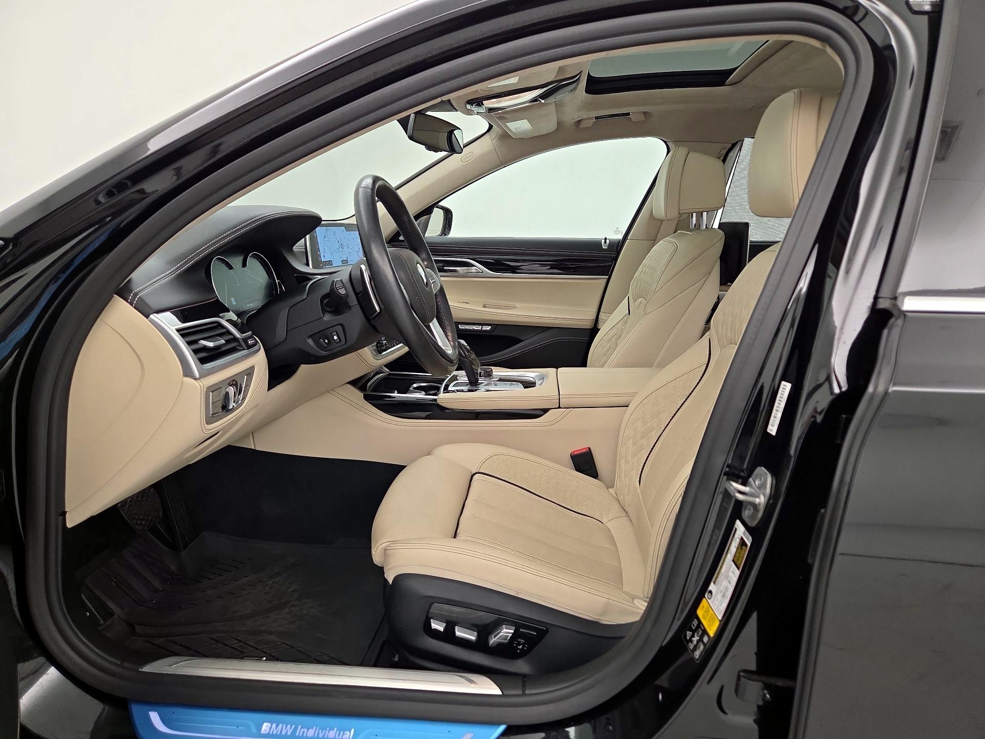 Thumbnail: 2018 BMW 7 Series - 11