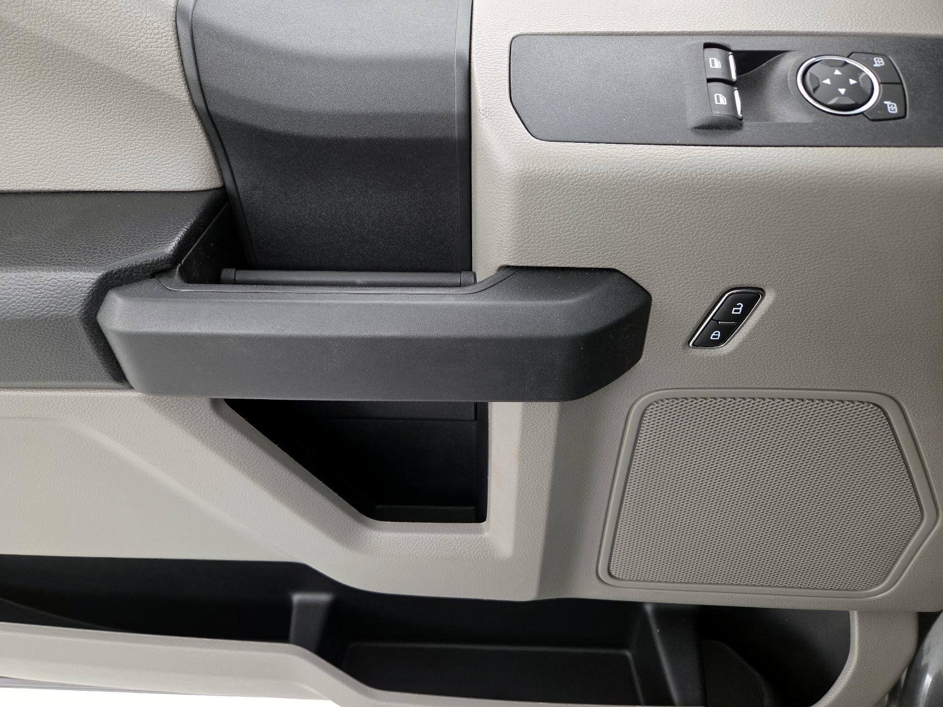 Thumbnail: 2021 Ford F-250 - 12