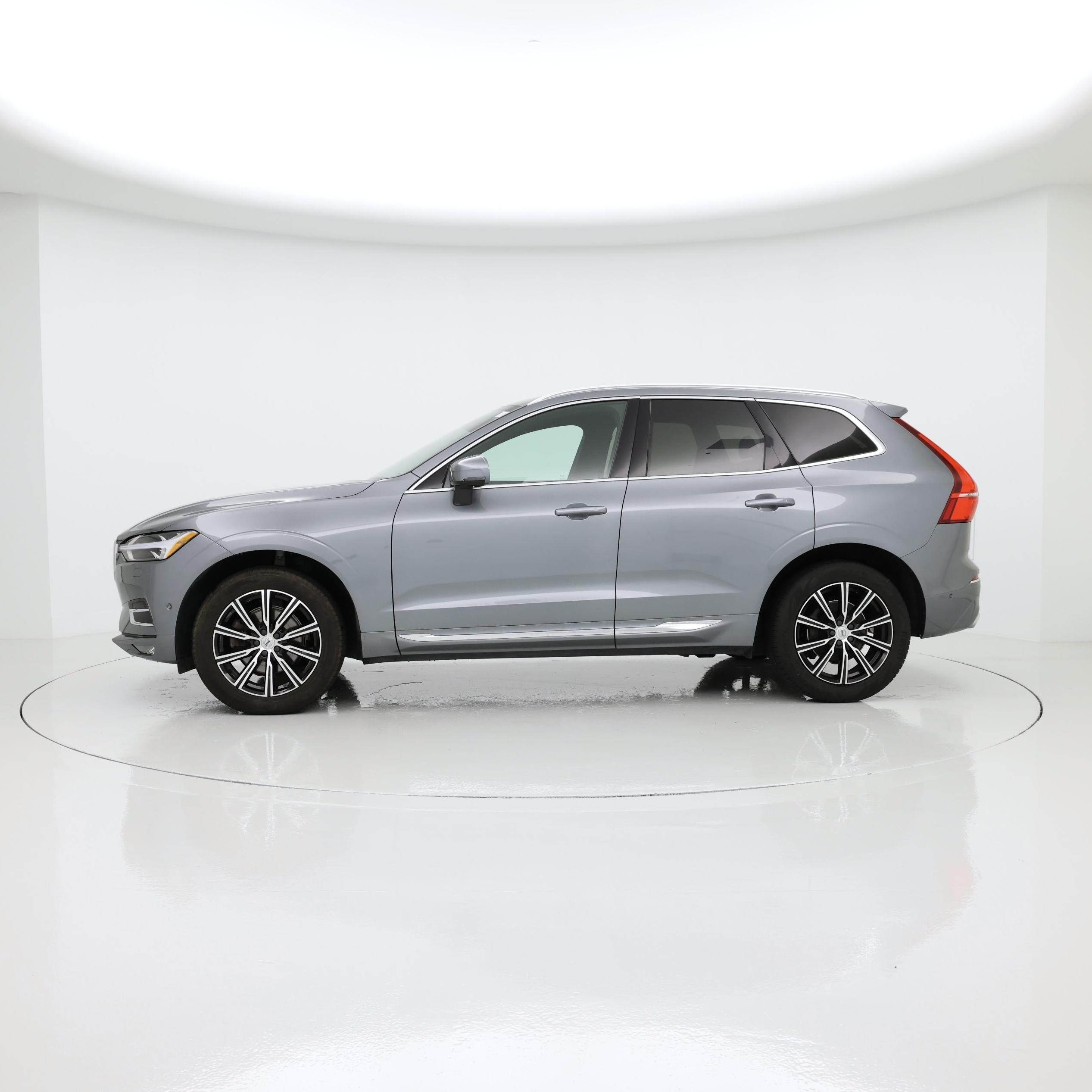 Thumbnail: 2019 Volvo XC60 - 3