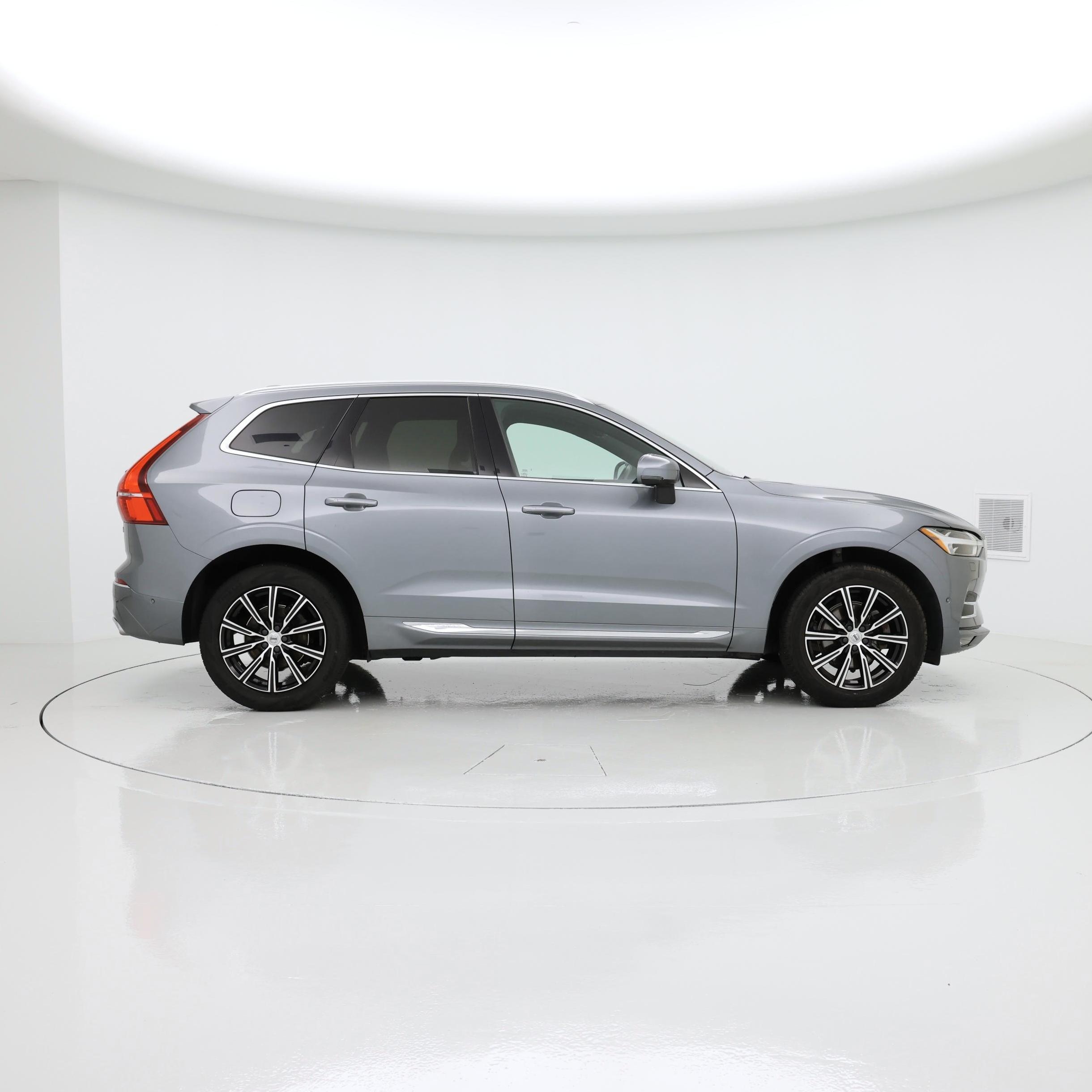 Thumbnail: 2019 Volvo XC60 - 7