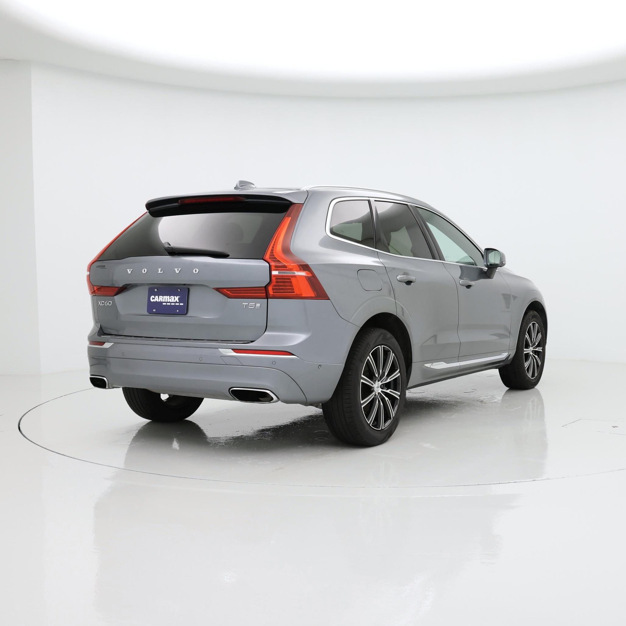 Thumbnail: 2019 Volvo XC60 - 8