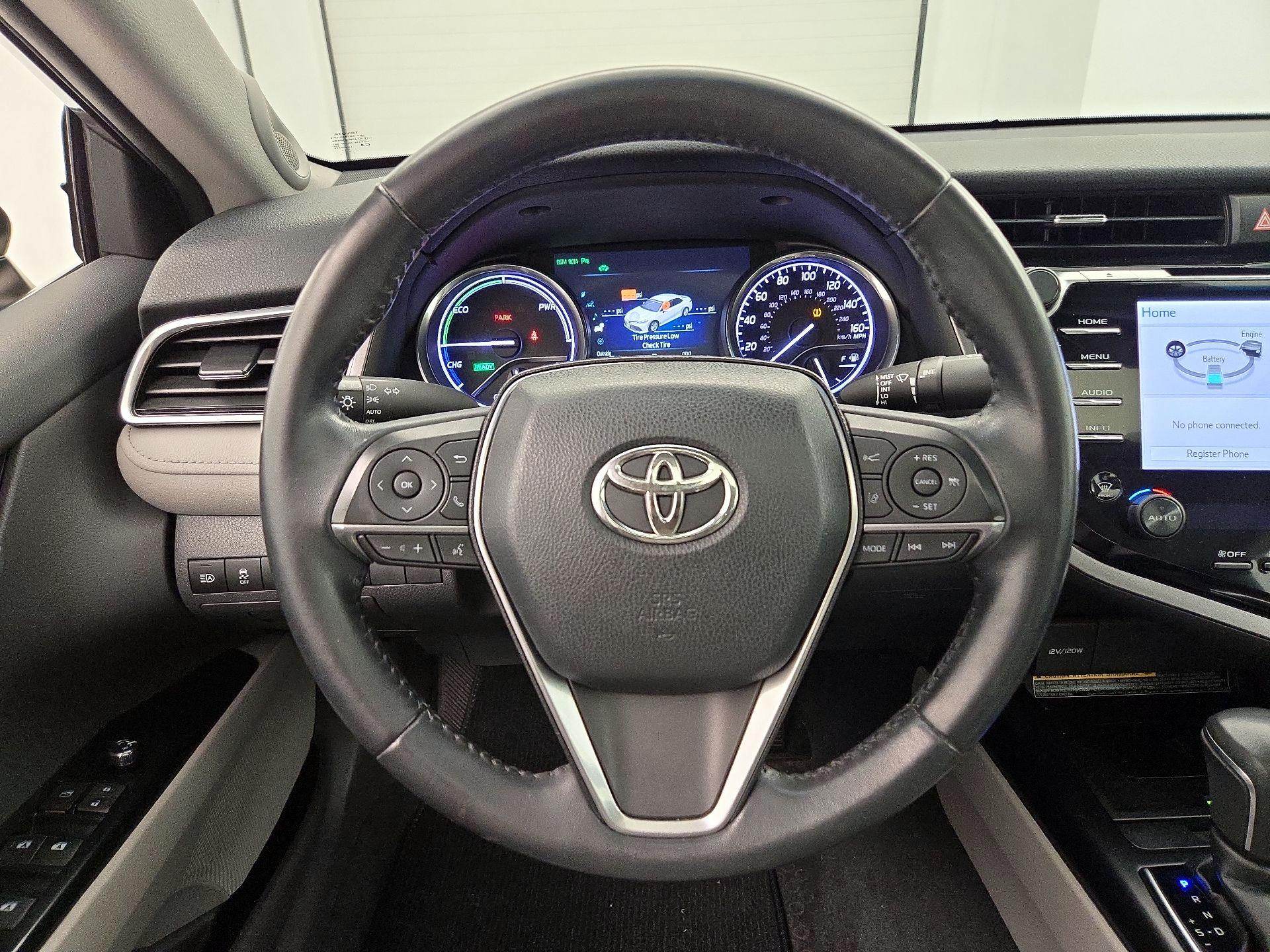 Thumbnail: 2018 Toyota Camry - 10