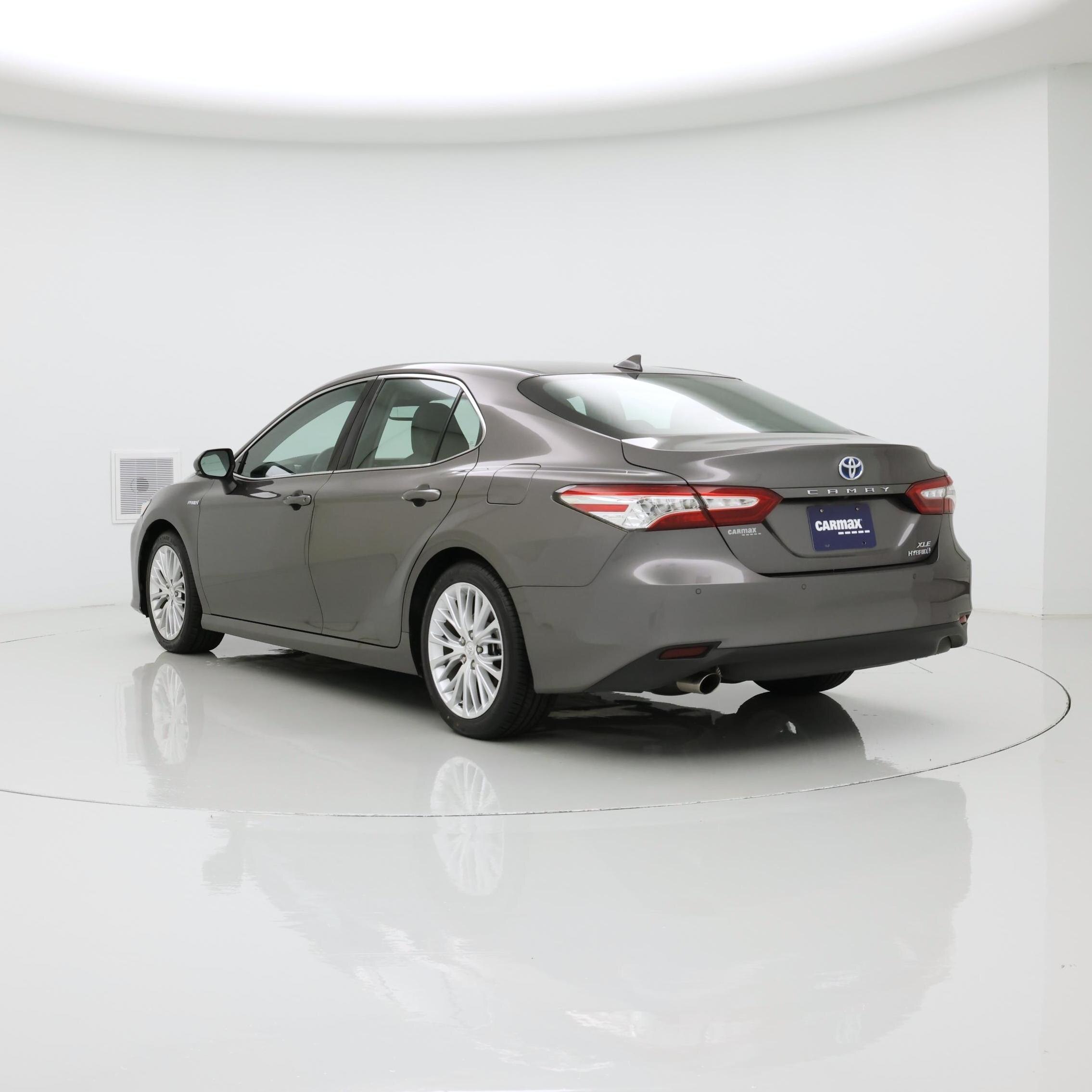 Thumbnail: 2018 Toyota Camry - 2