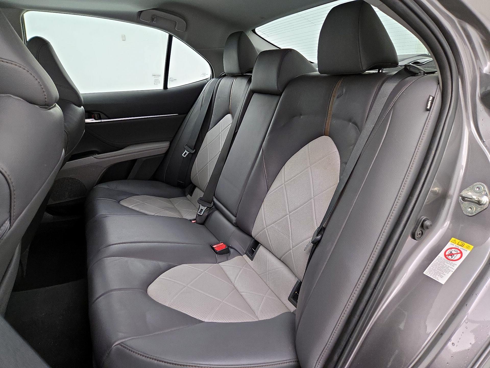 Thumbnail: 2018 Toyota Camry - 20