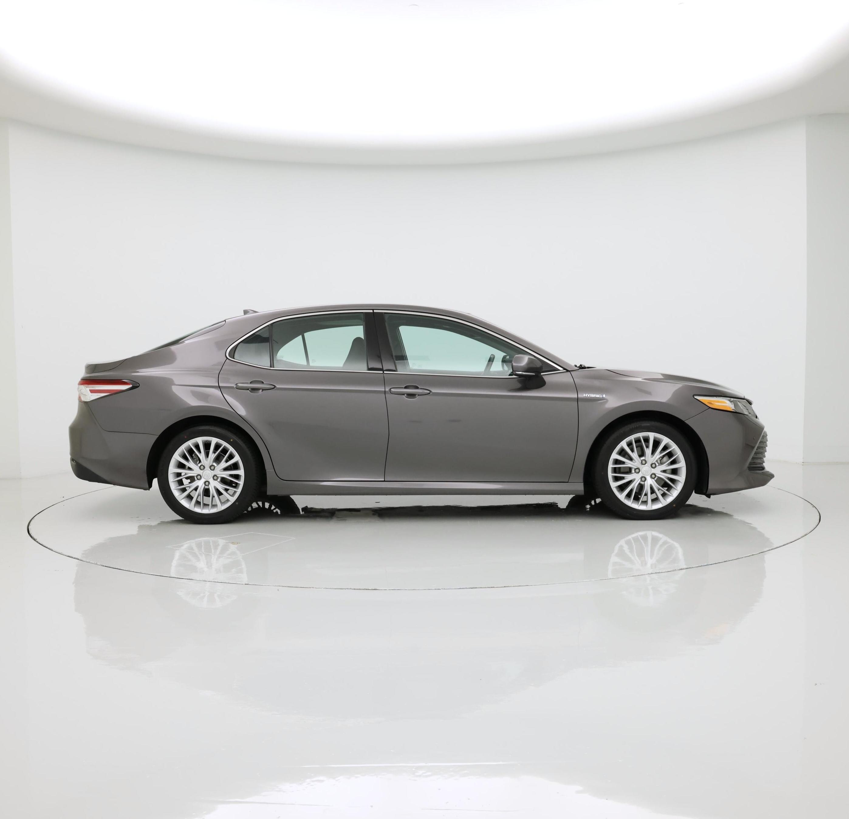 Thumbnail: 2018 Toyota Camry - 7