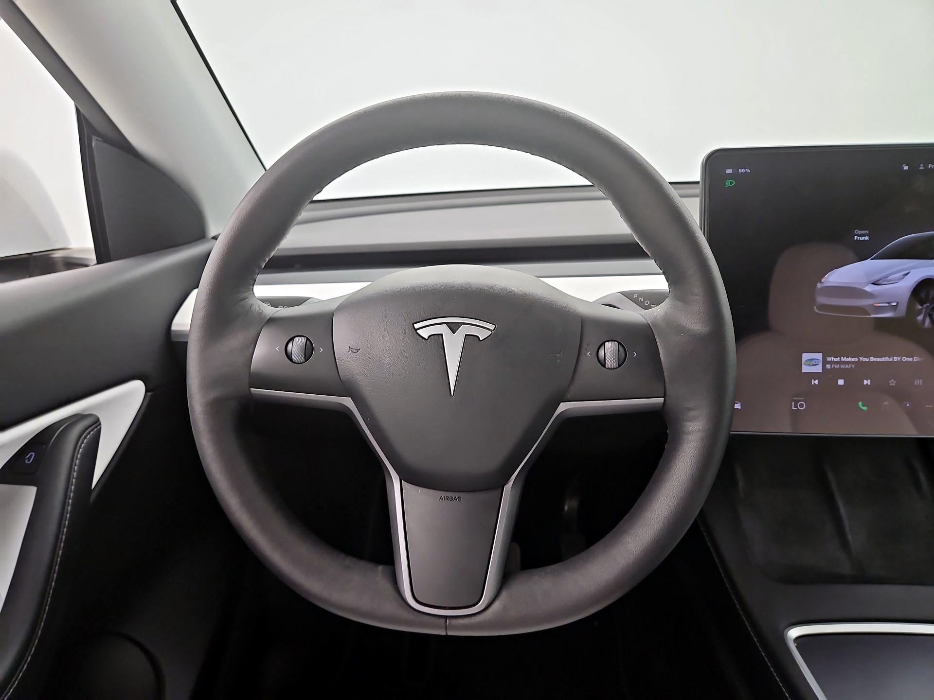 Thumbnail: 2022 Tesla Model Y - 10