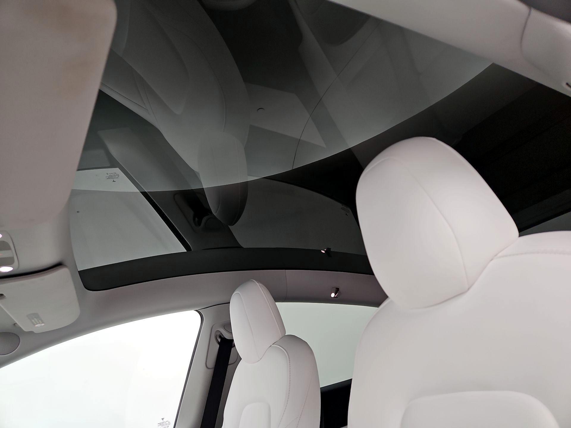 Thumbnail: 2022 Tesla Model Y - 18
