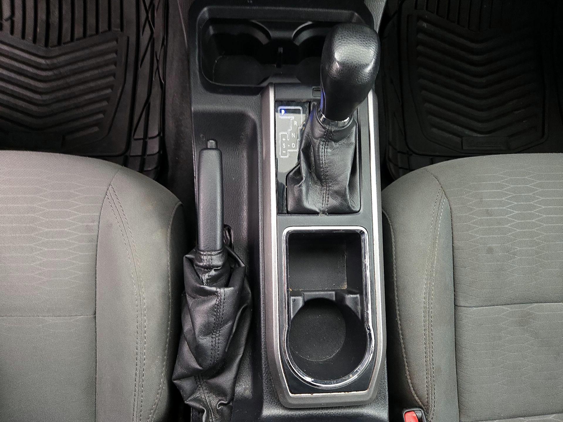 Thumbnail: 2017 Toyota Tacoma - 17