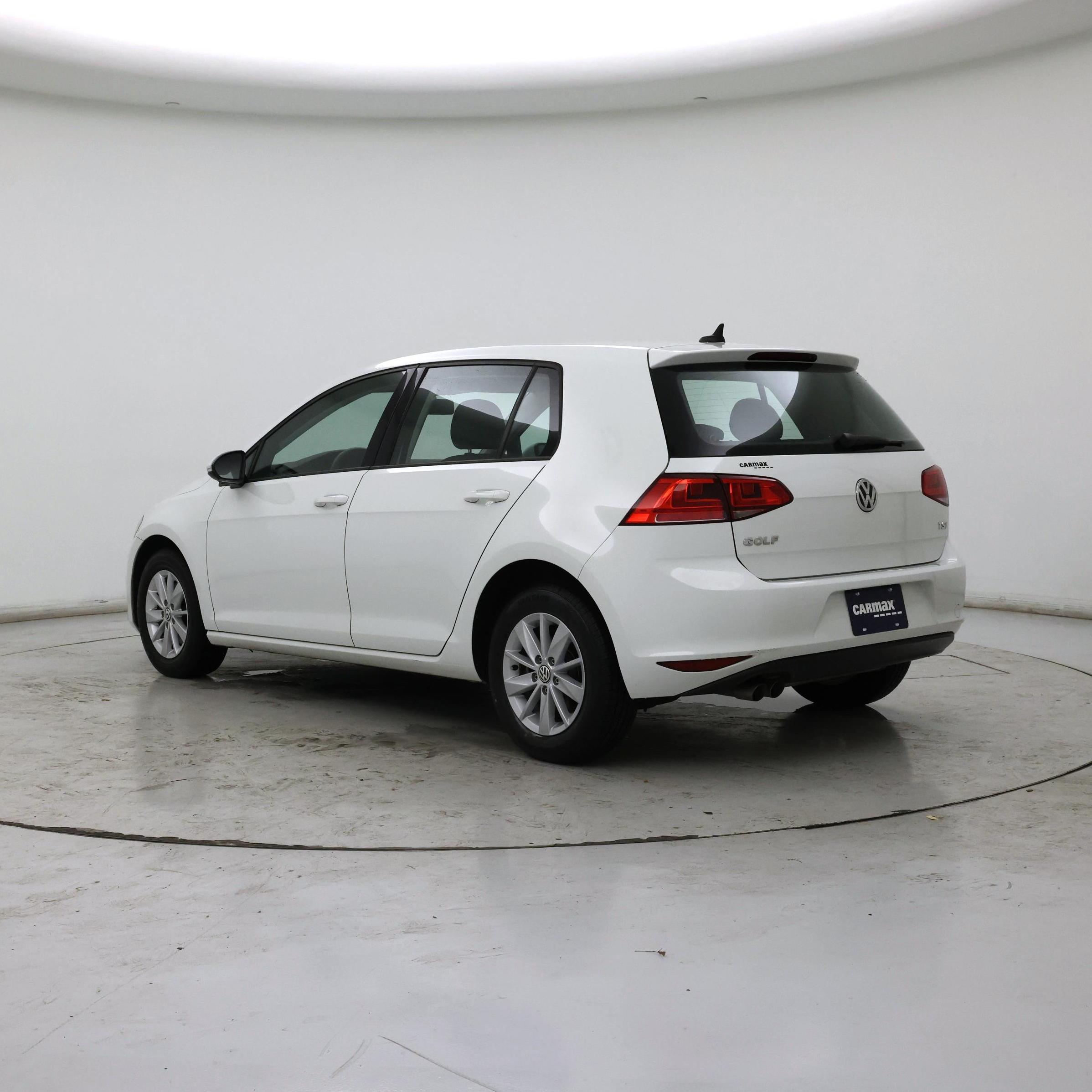 Thumbnail: 2017 Volkswagen Golf - 2