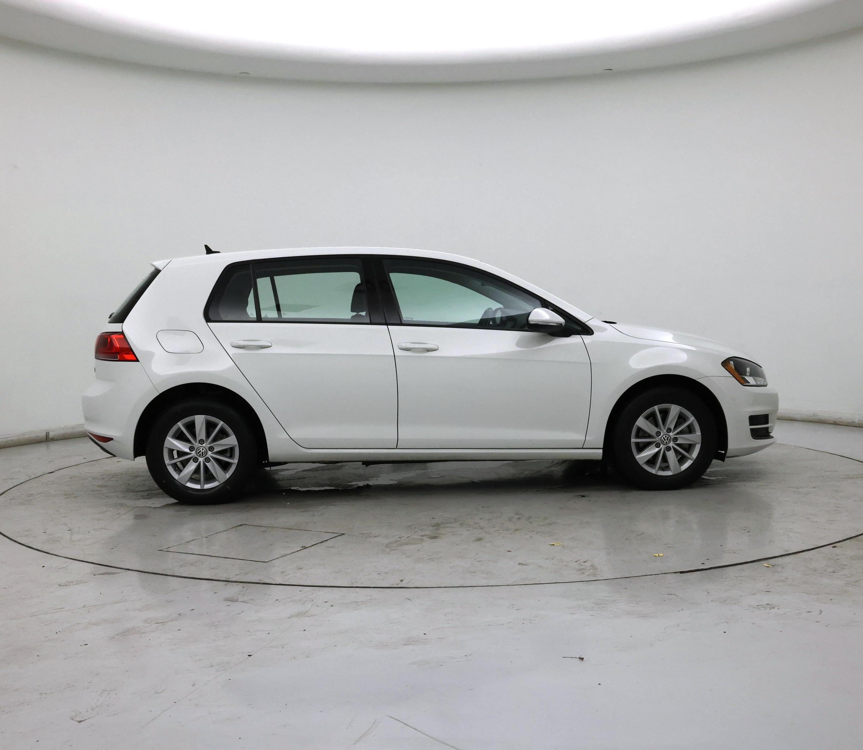 Thumbnail: 2017 Volkswagen Golf - 7