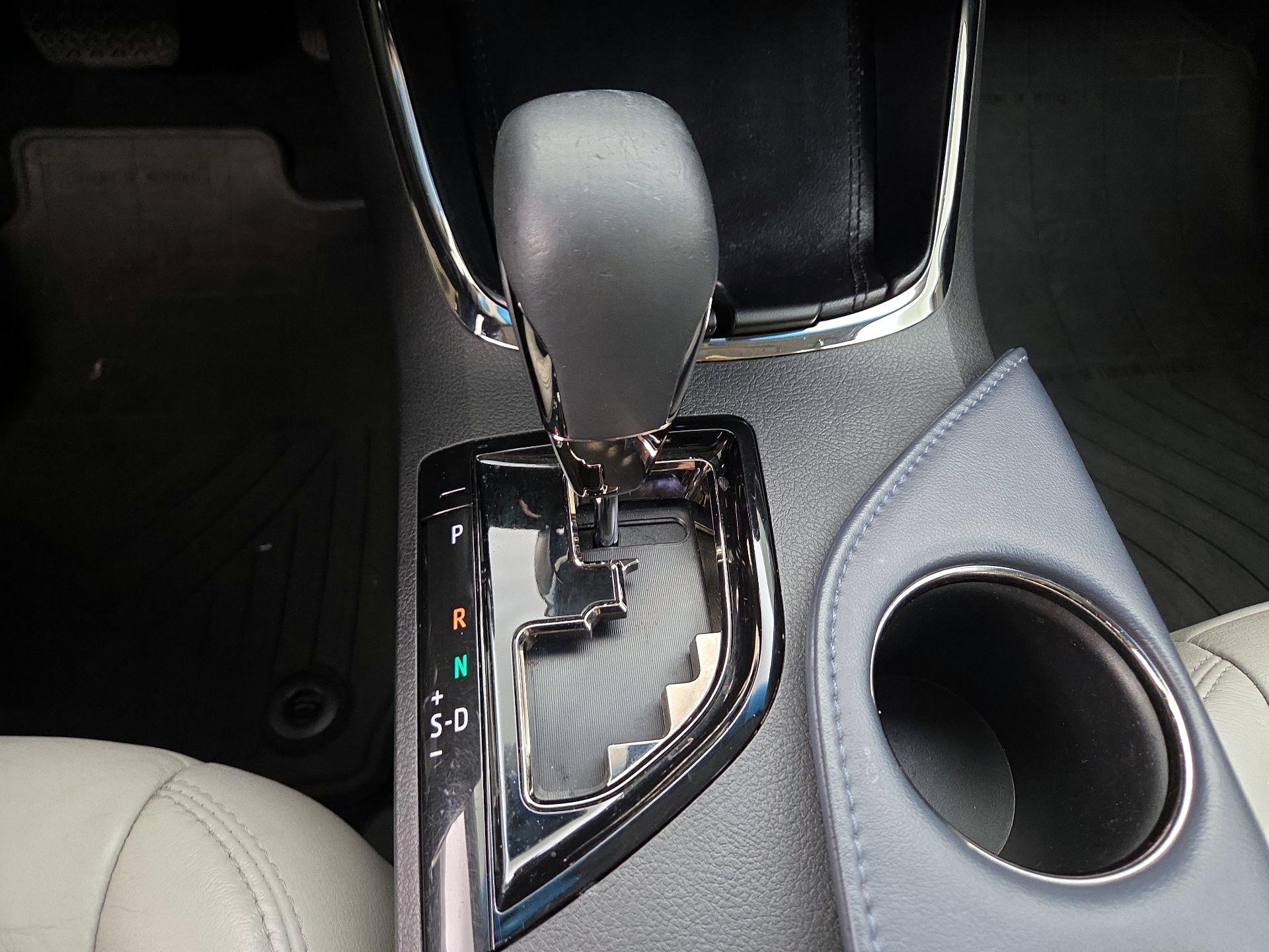Thumbnail: 2015 Toyota Avalon - 17
