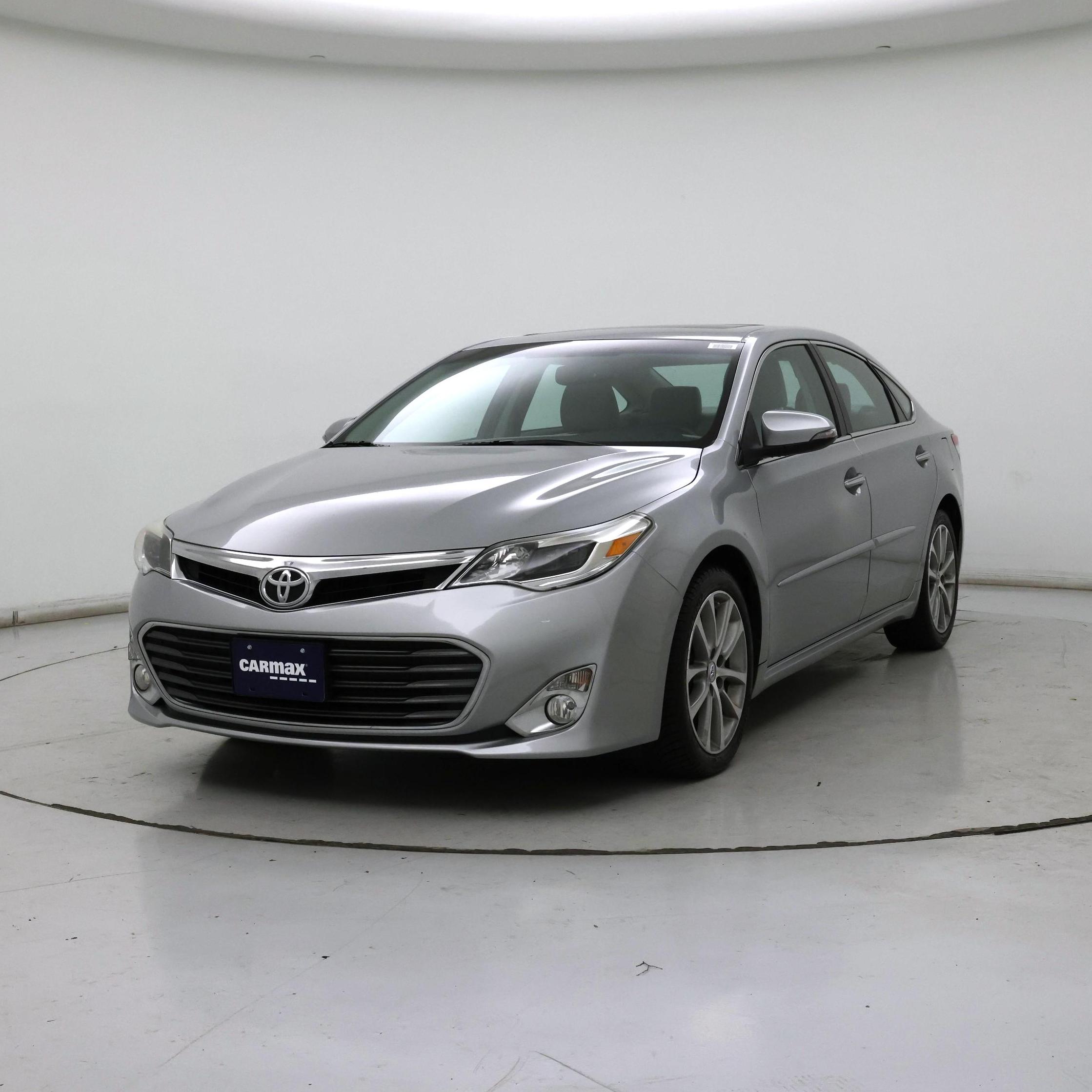 Thumbnail: 2015 Toyota Avalon - 4