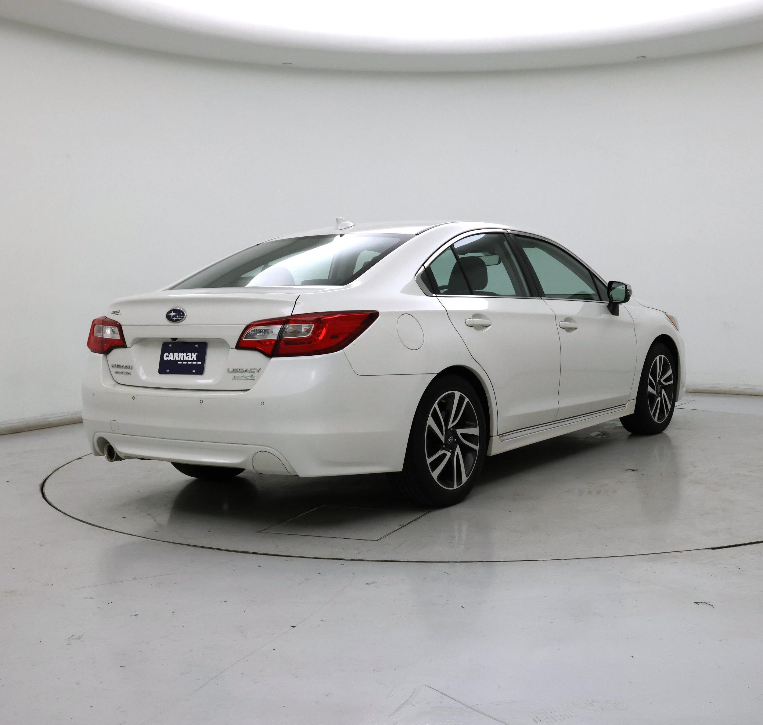 Thumbnail: 2017 Subaru Legacy - 8