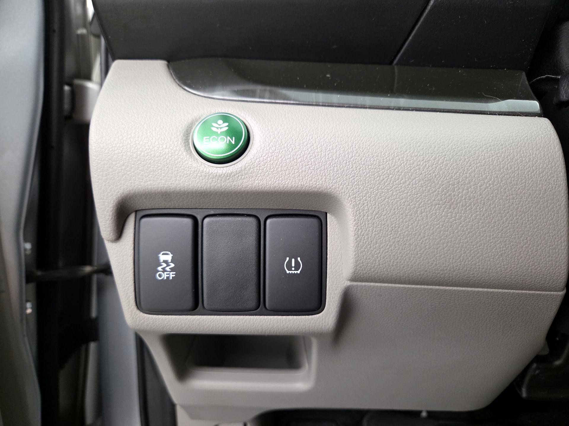 Thumbnail: 2014 Honda CR-V - 13