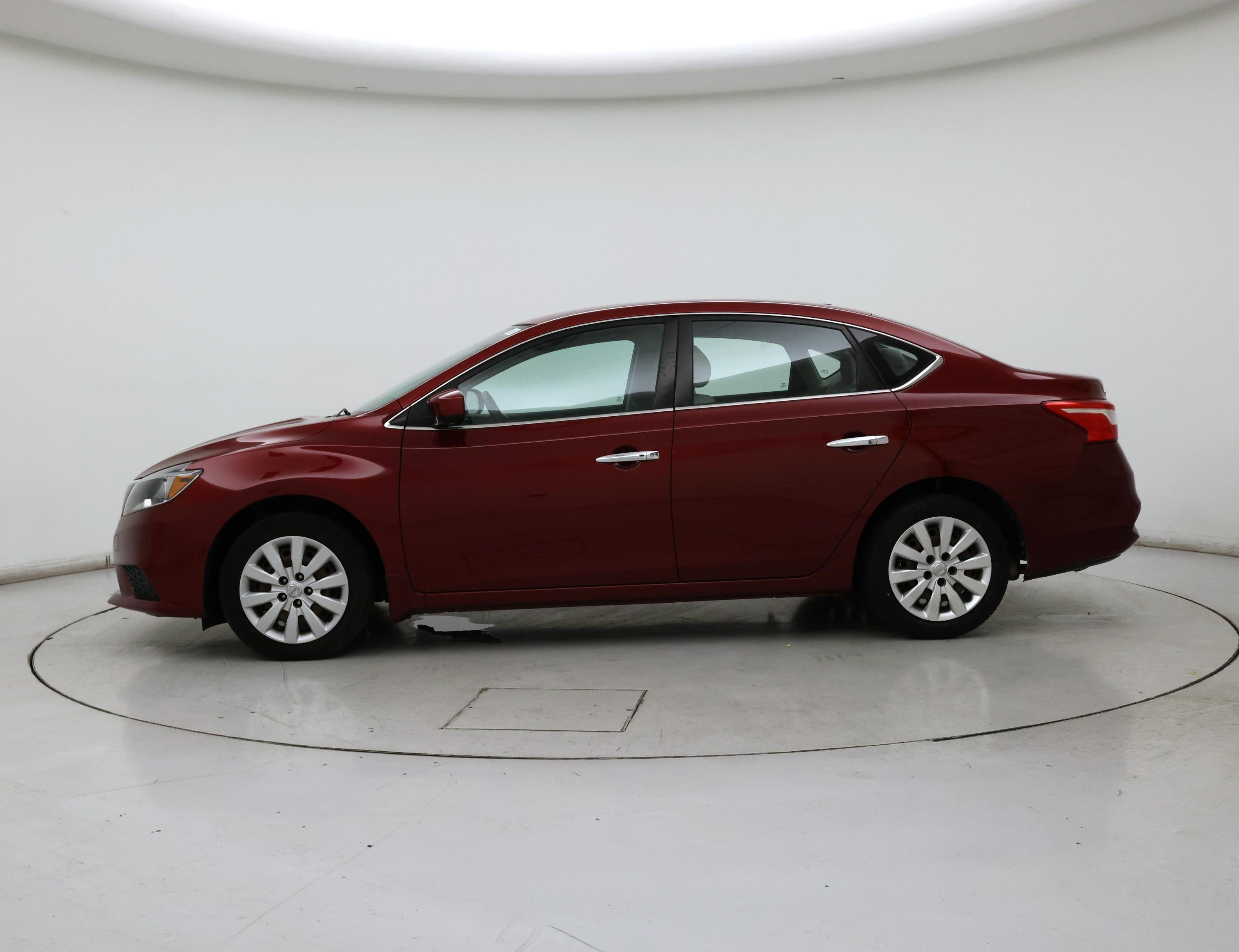Thumbnail: 2017 Nissan Sentra - 3