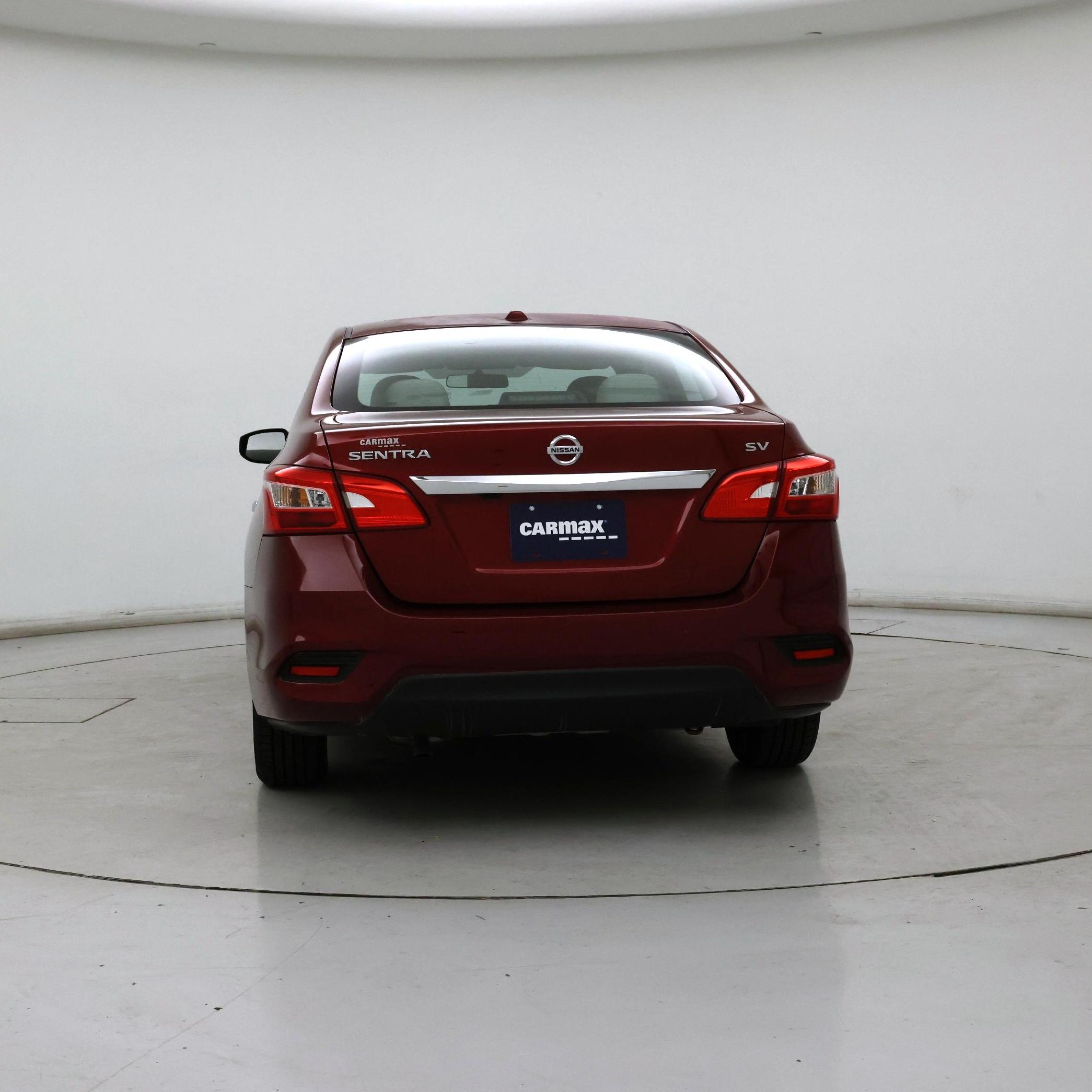 Thumbnail: 2017 Nissan Sentra - 6