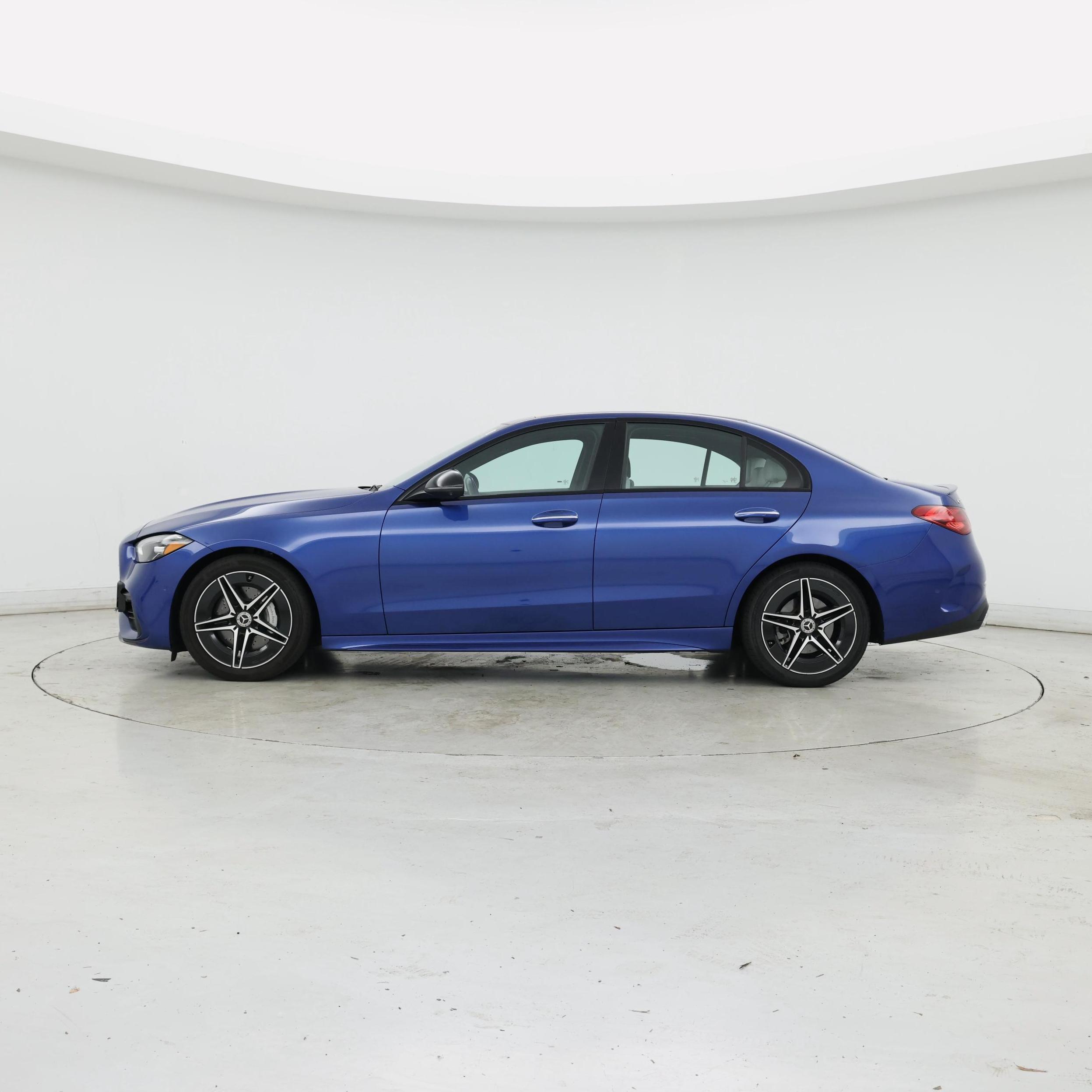 Thumbnail: 2023 Mercedes-Benz C-Class - 3
