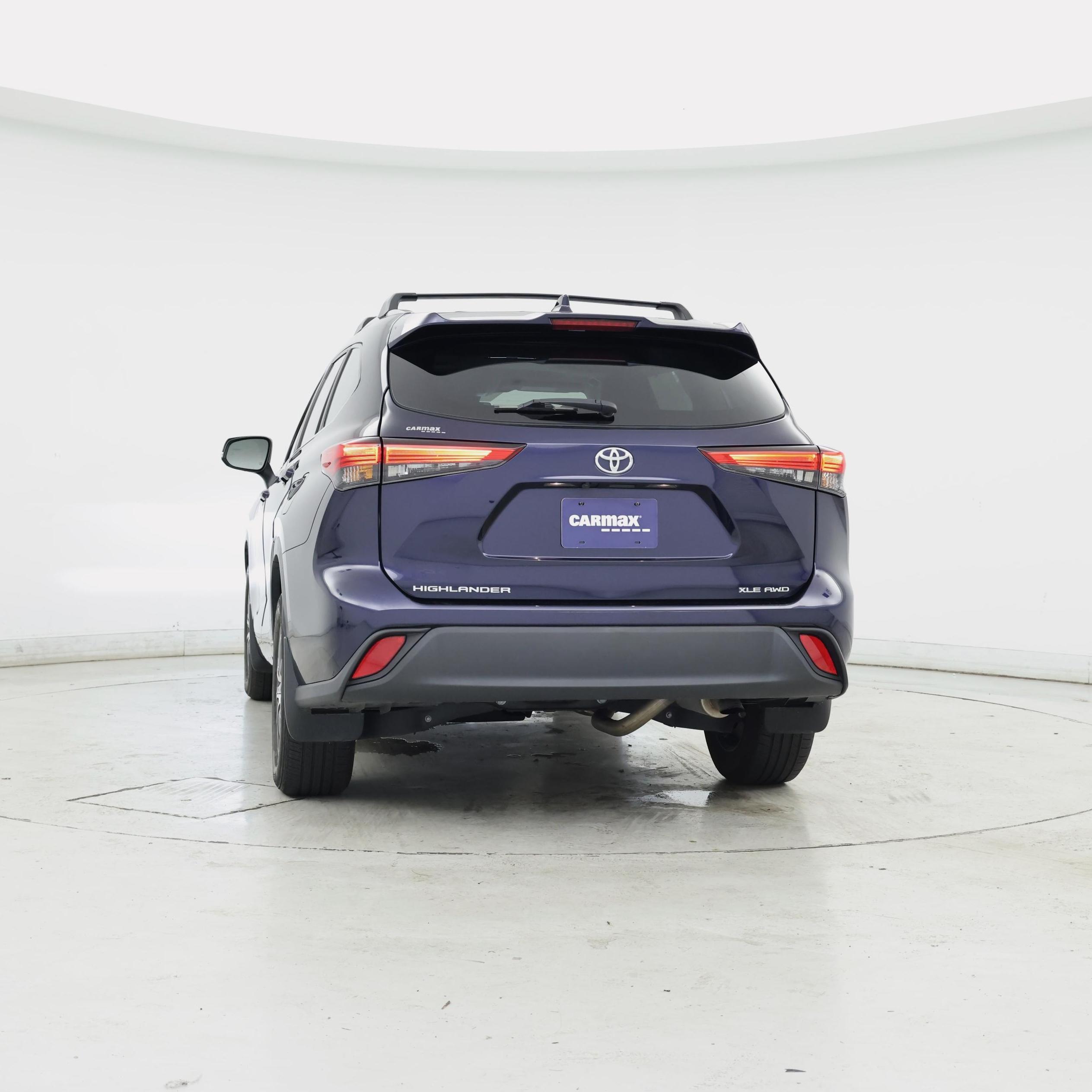 Thumbnail: 2023 Toyota Highlander - 6