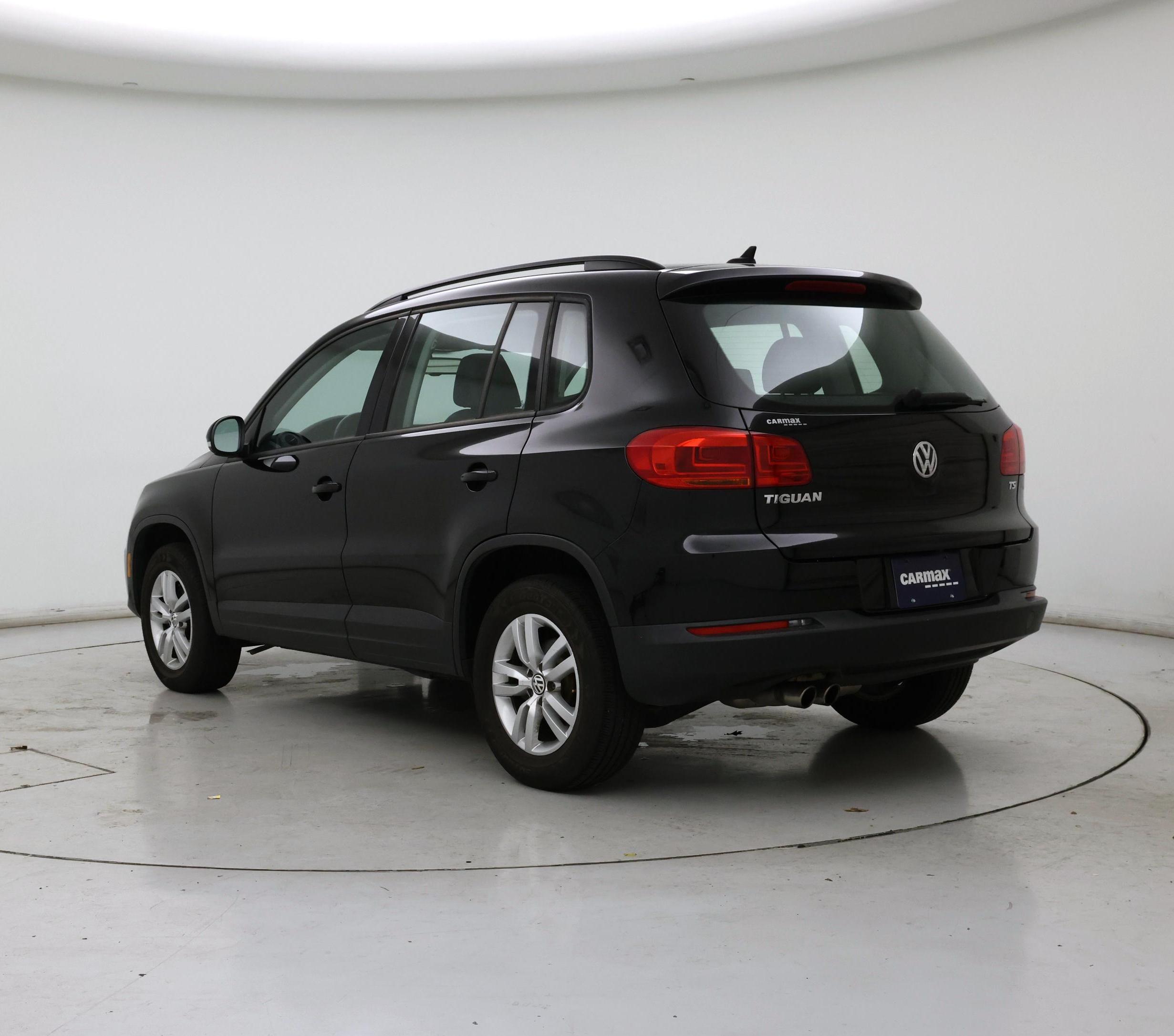 Thumbnail: 2017 Volkswagen Tiguan - 2