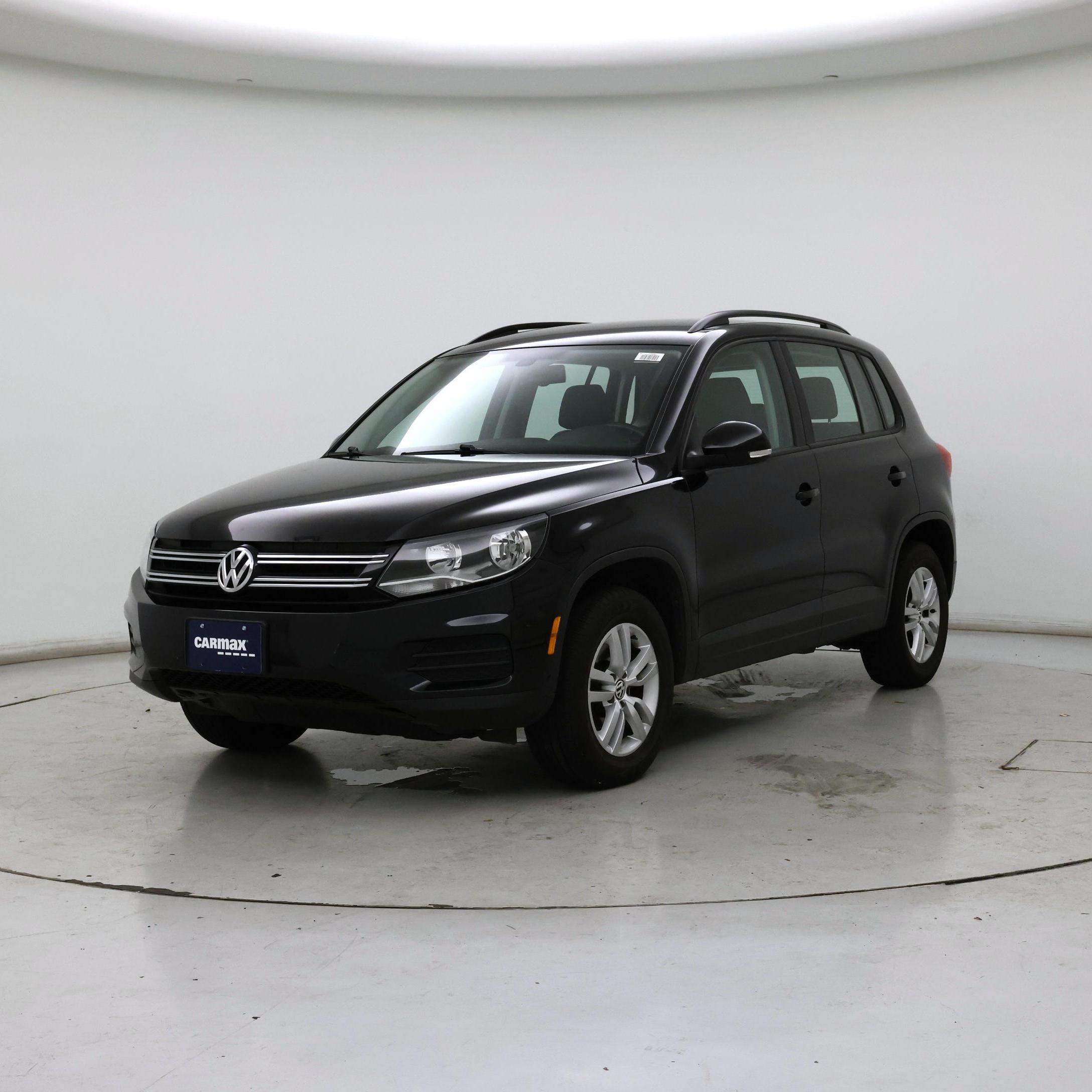 Thumbnail: 2017 Volkswagen Tiguan - 4