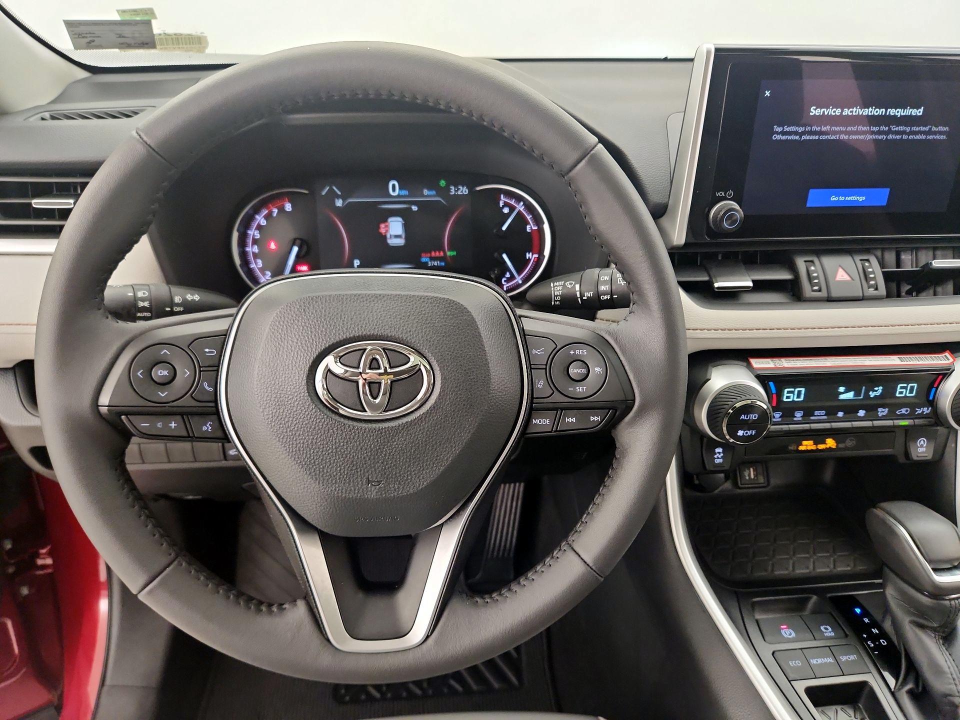 Thumbnail: 2025 Toyota RAV4 - 10