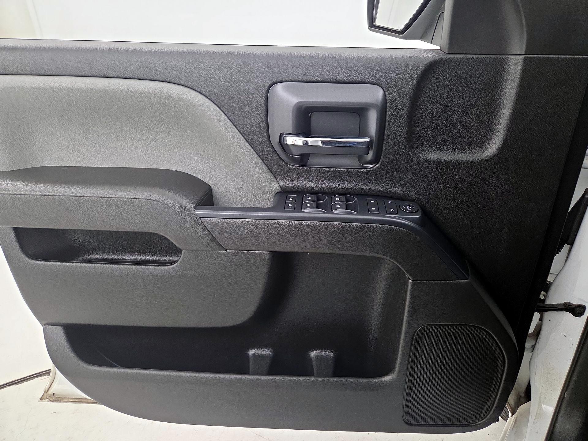 Thumbnail: 2019 GMC Sierra 2500 - 12