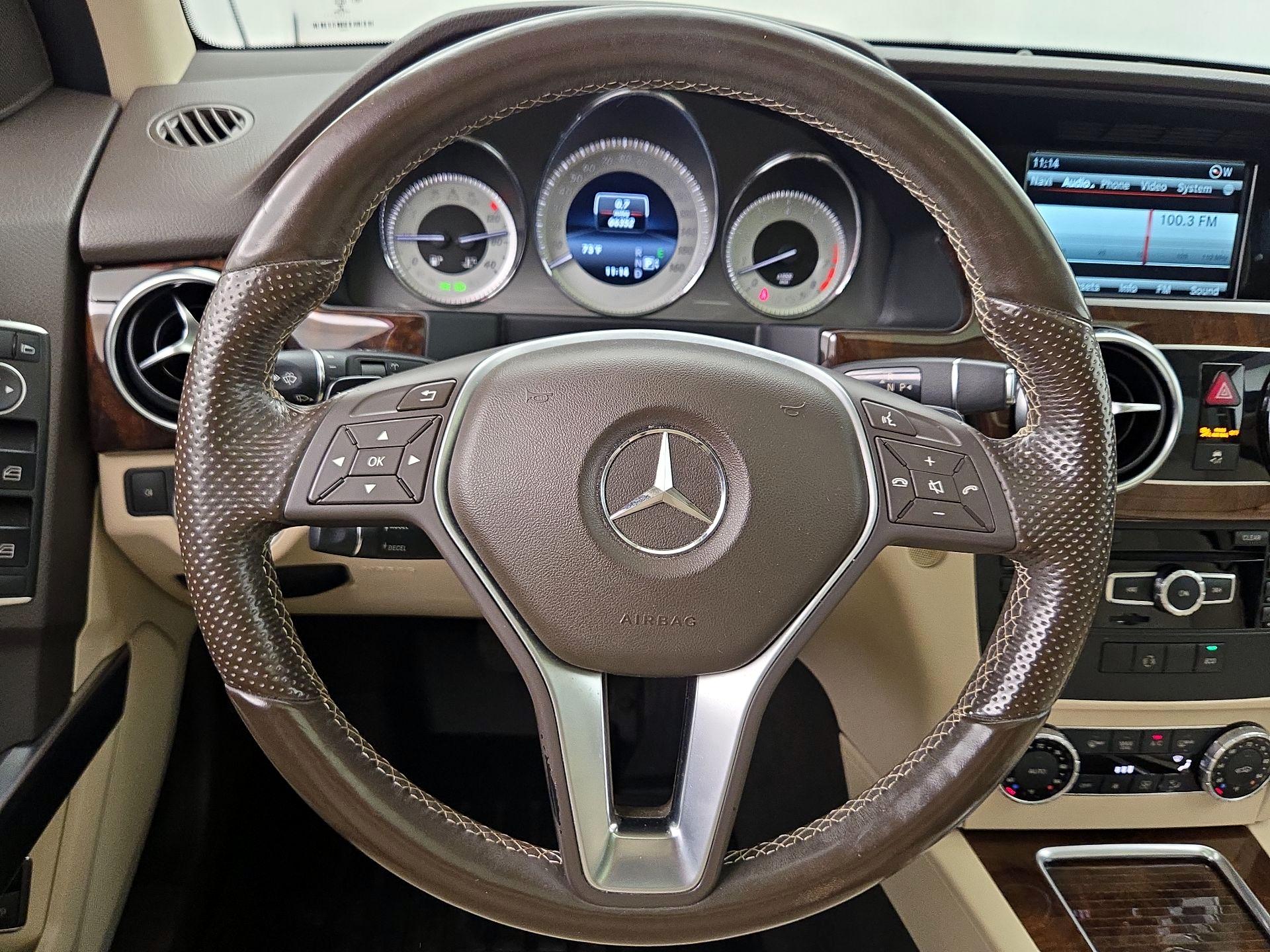 Thumbnail: 2015 Mercedes-Benz GLK - 10