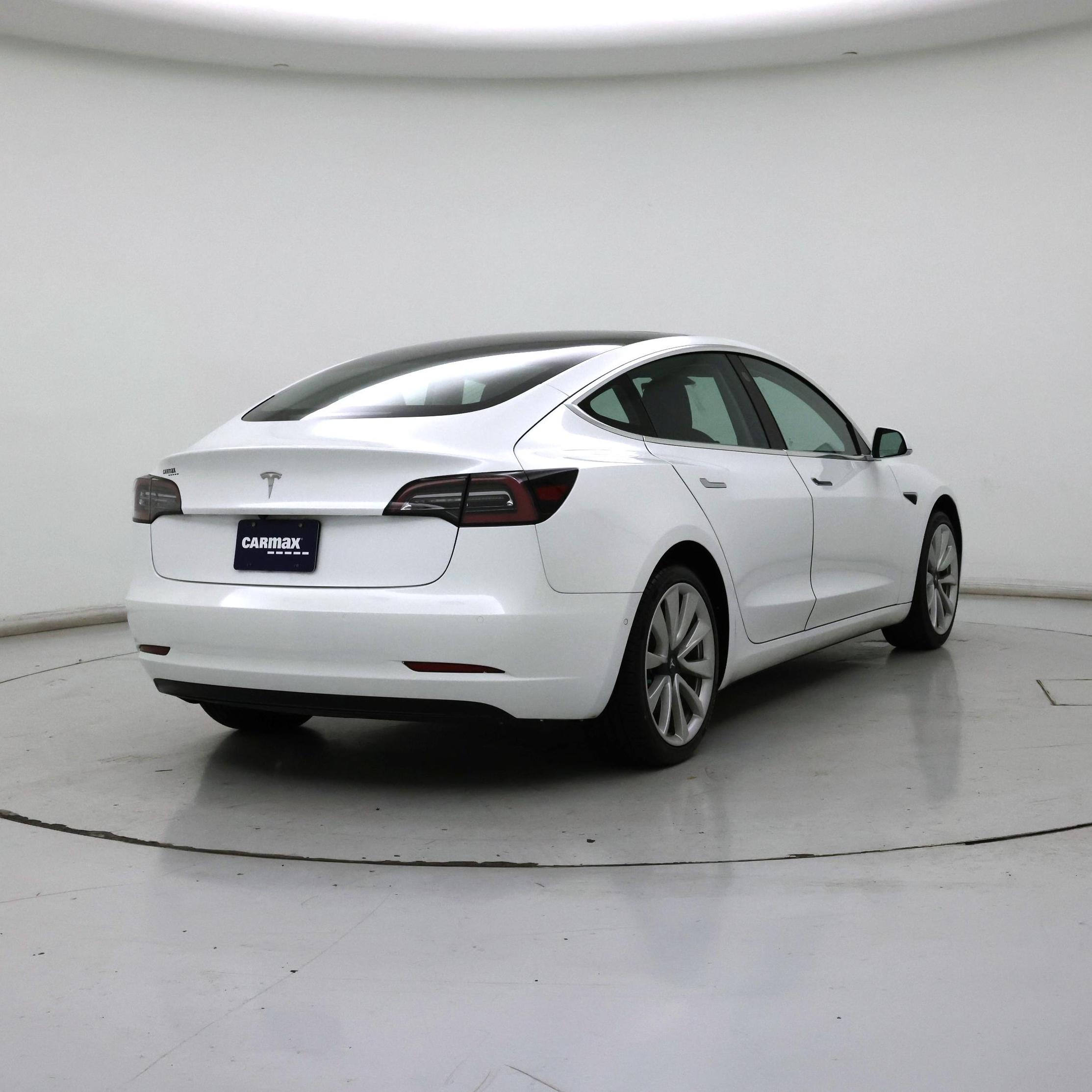Thumbnail: 2019 Tesla Model 3 - 8