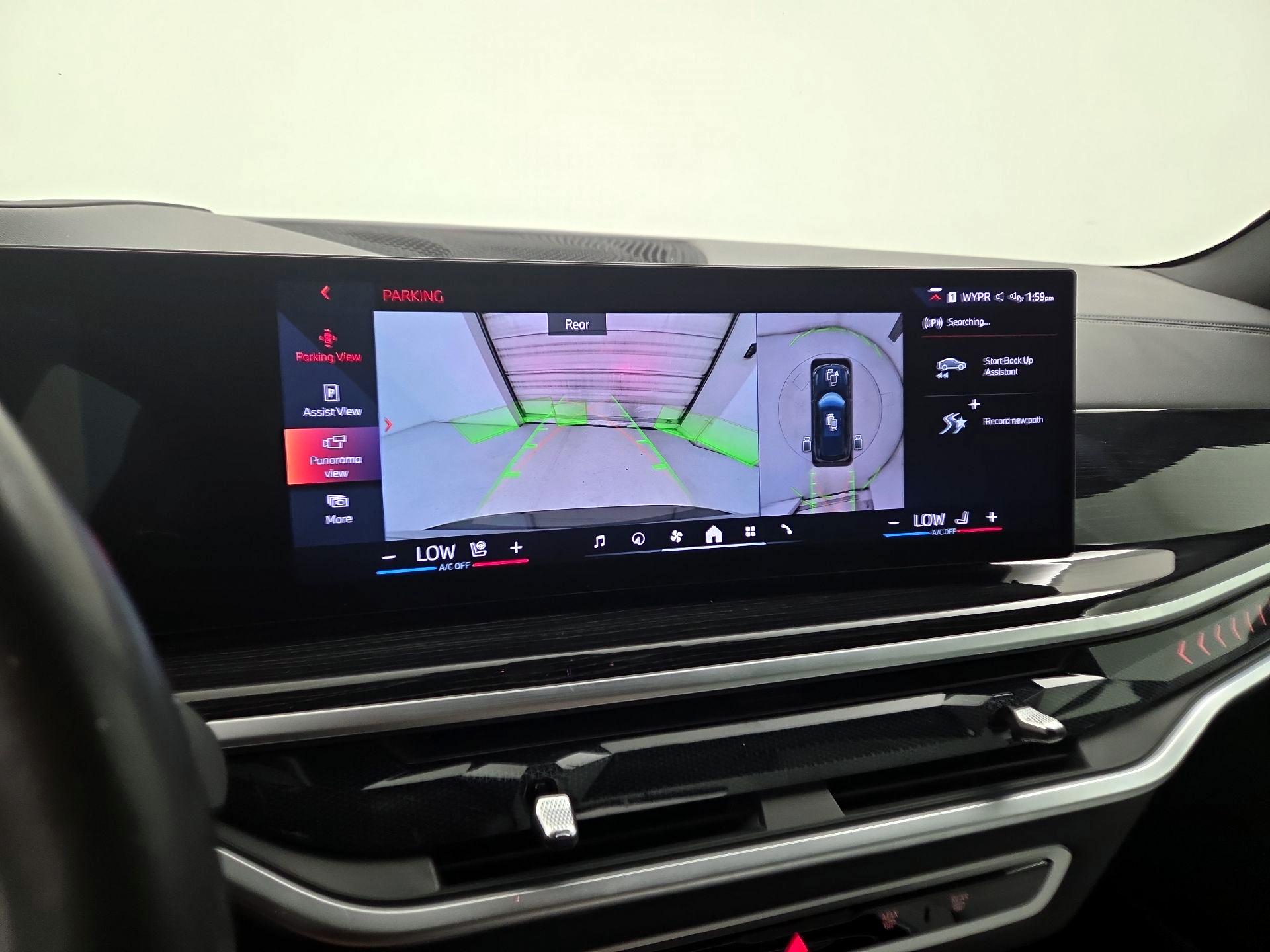 Thumbnail: 2024 BMW X5 - 15