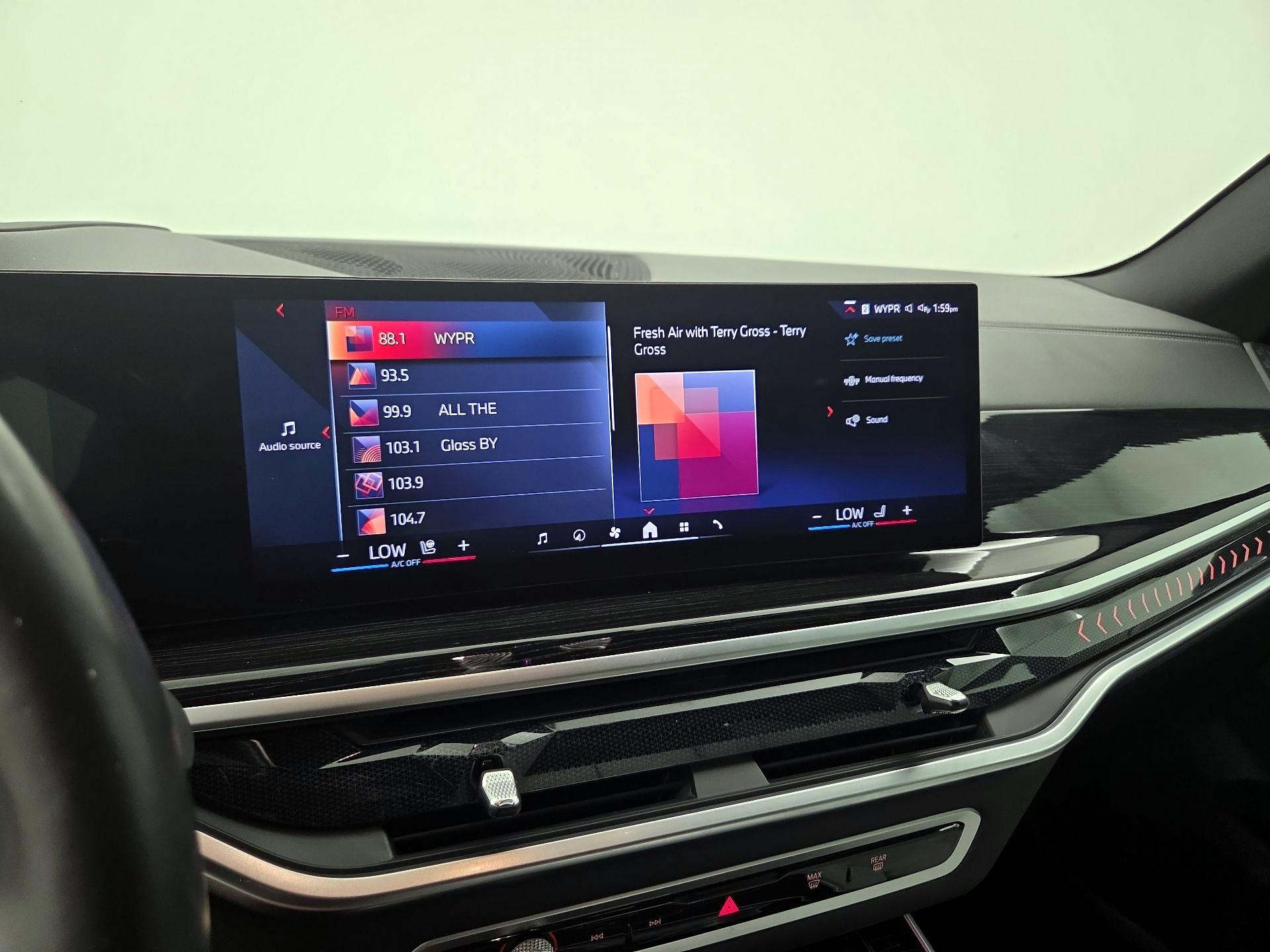 Thumbnail: 2024 BMW X5 - 16