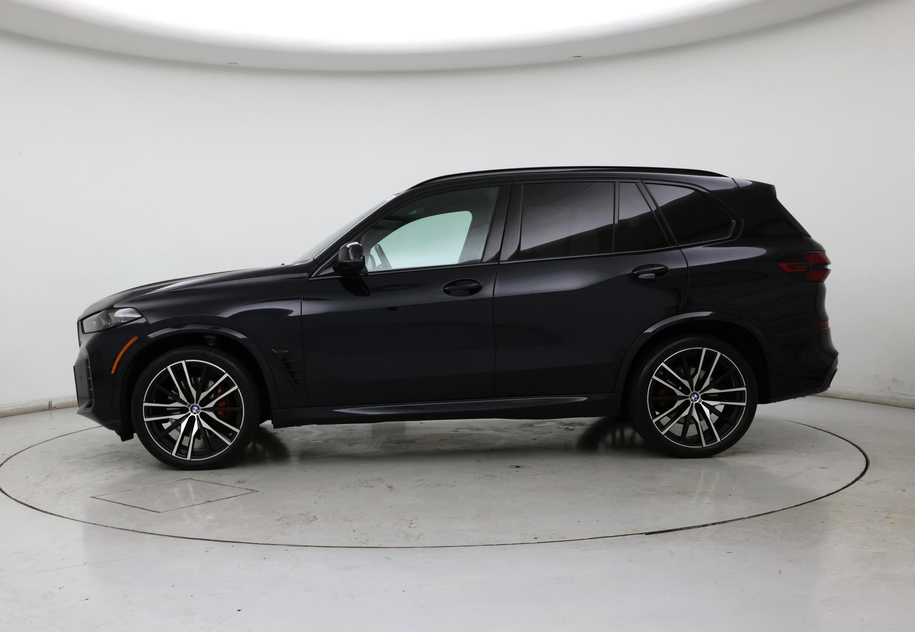 Thumbnail: 2024 BMW X5 - 3