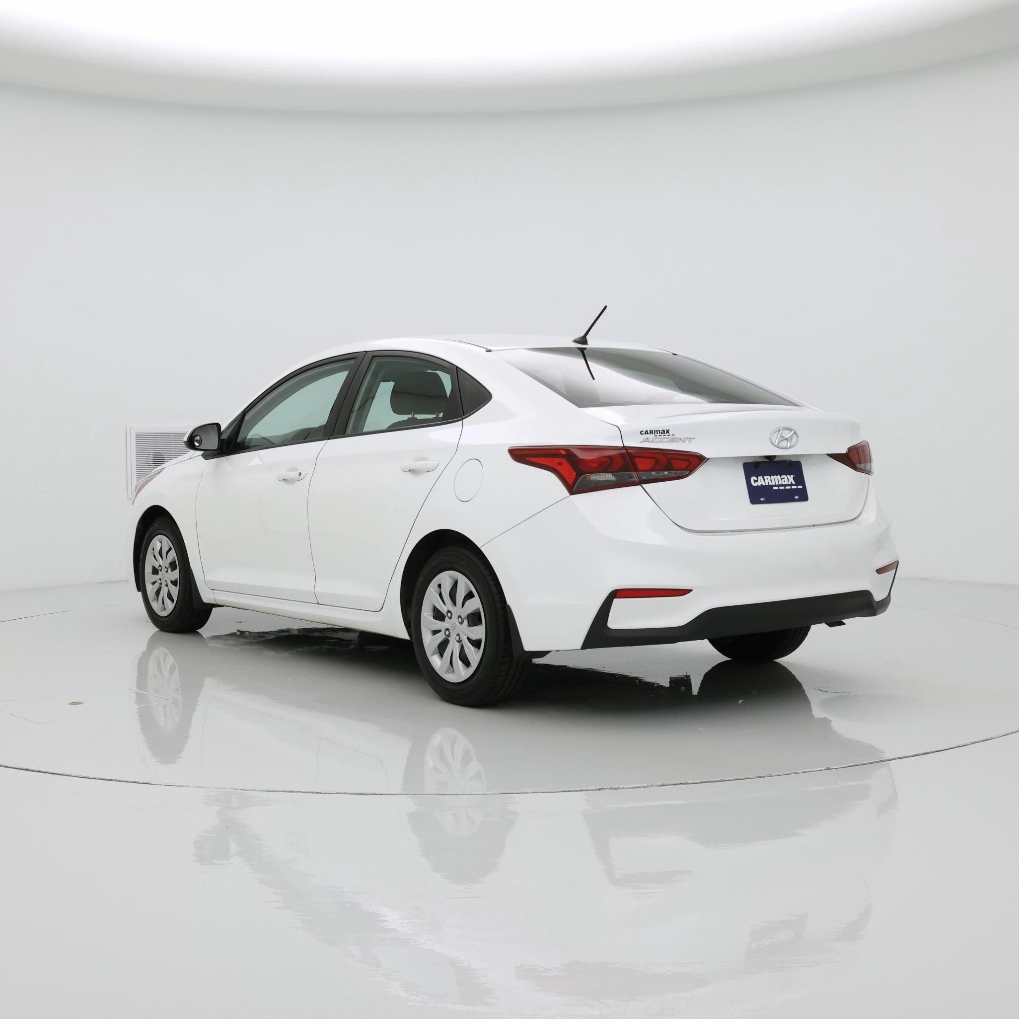 Thumbnail: 2022 Hyundai Accent - 2