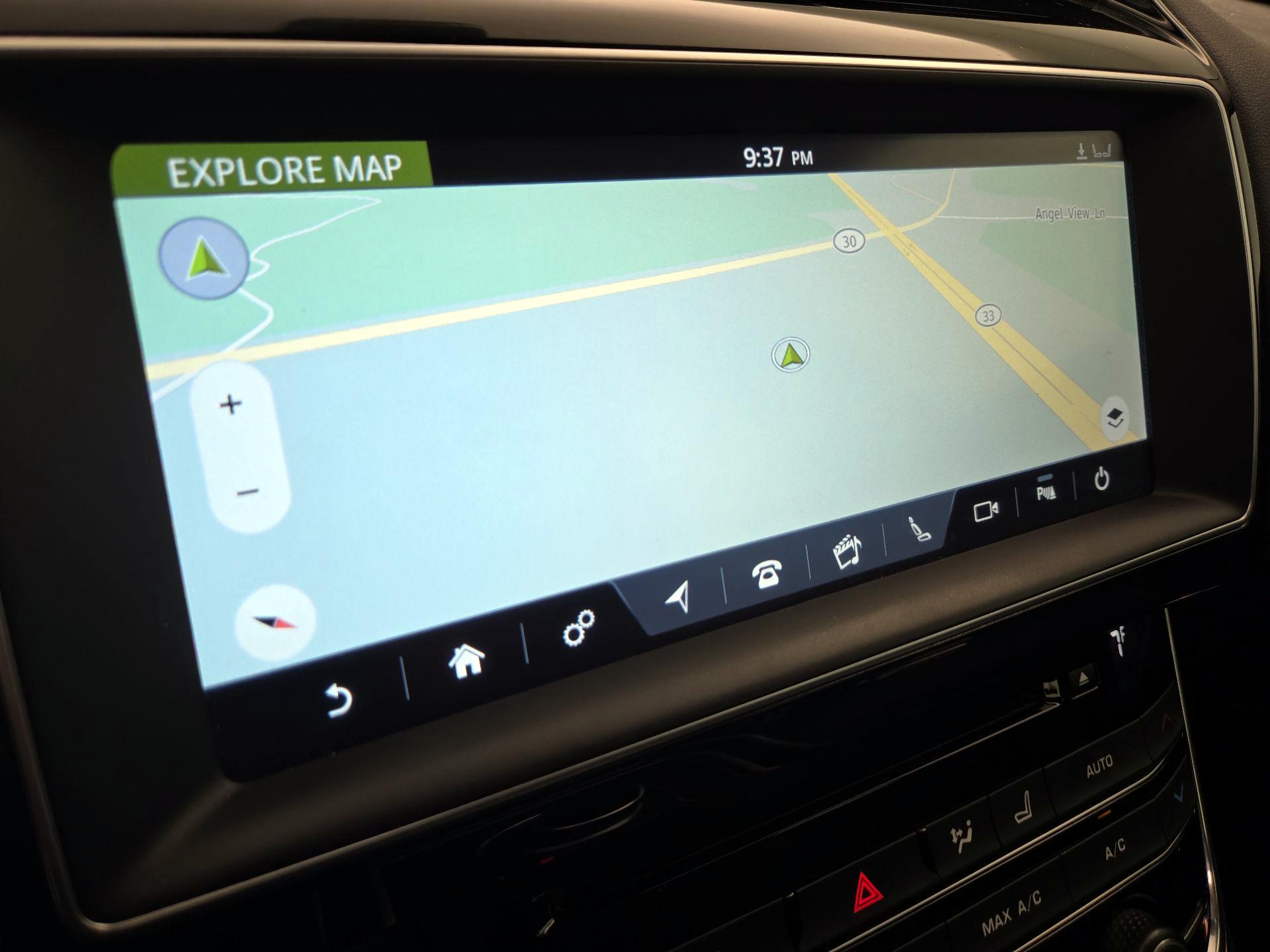 Thumbnail: 2017 Jaguar XE - 14