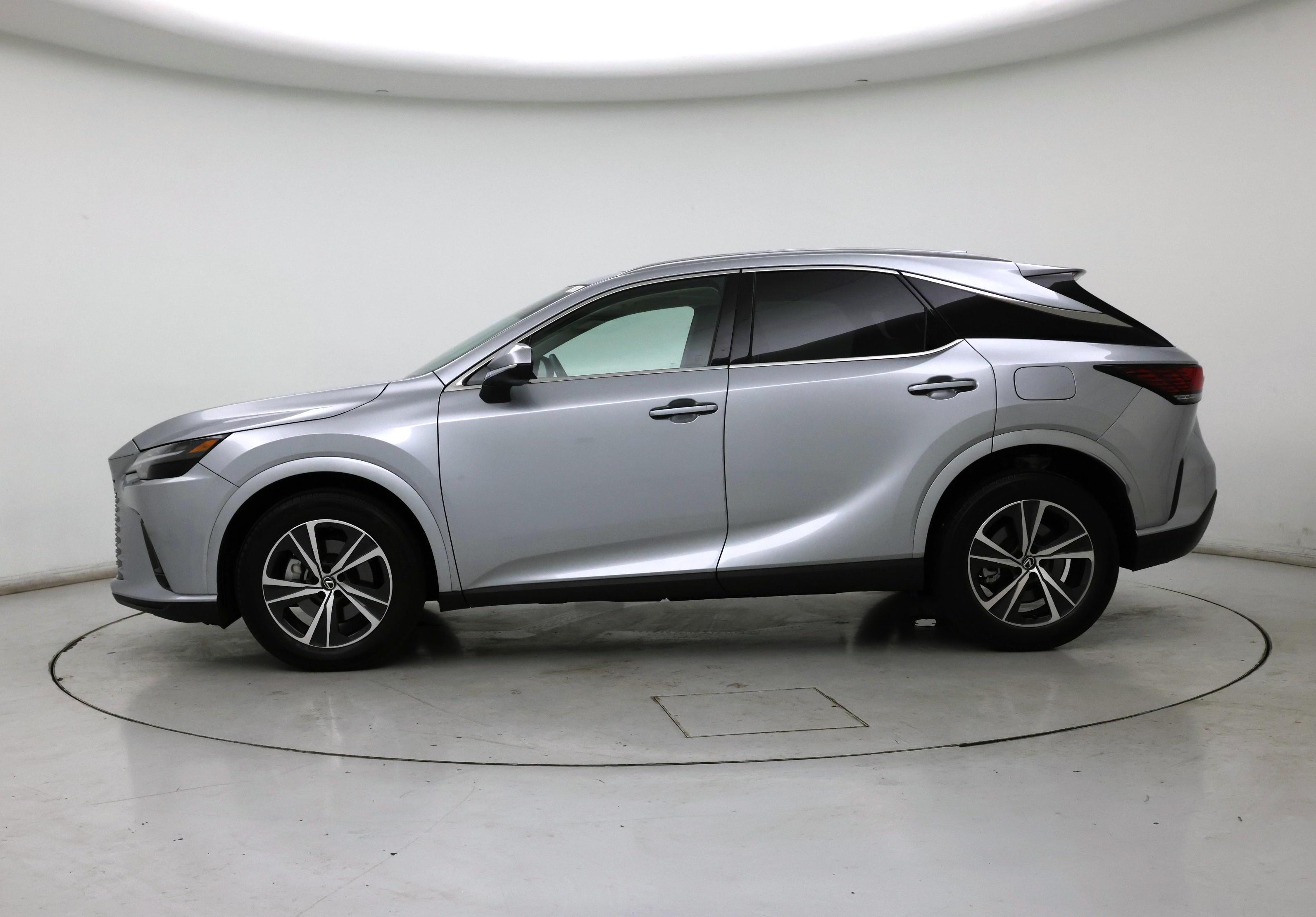 Thumbnail: 2023 Lexus RX - 3