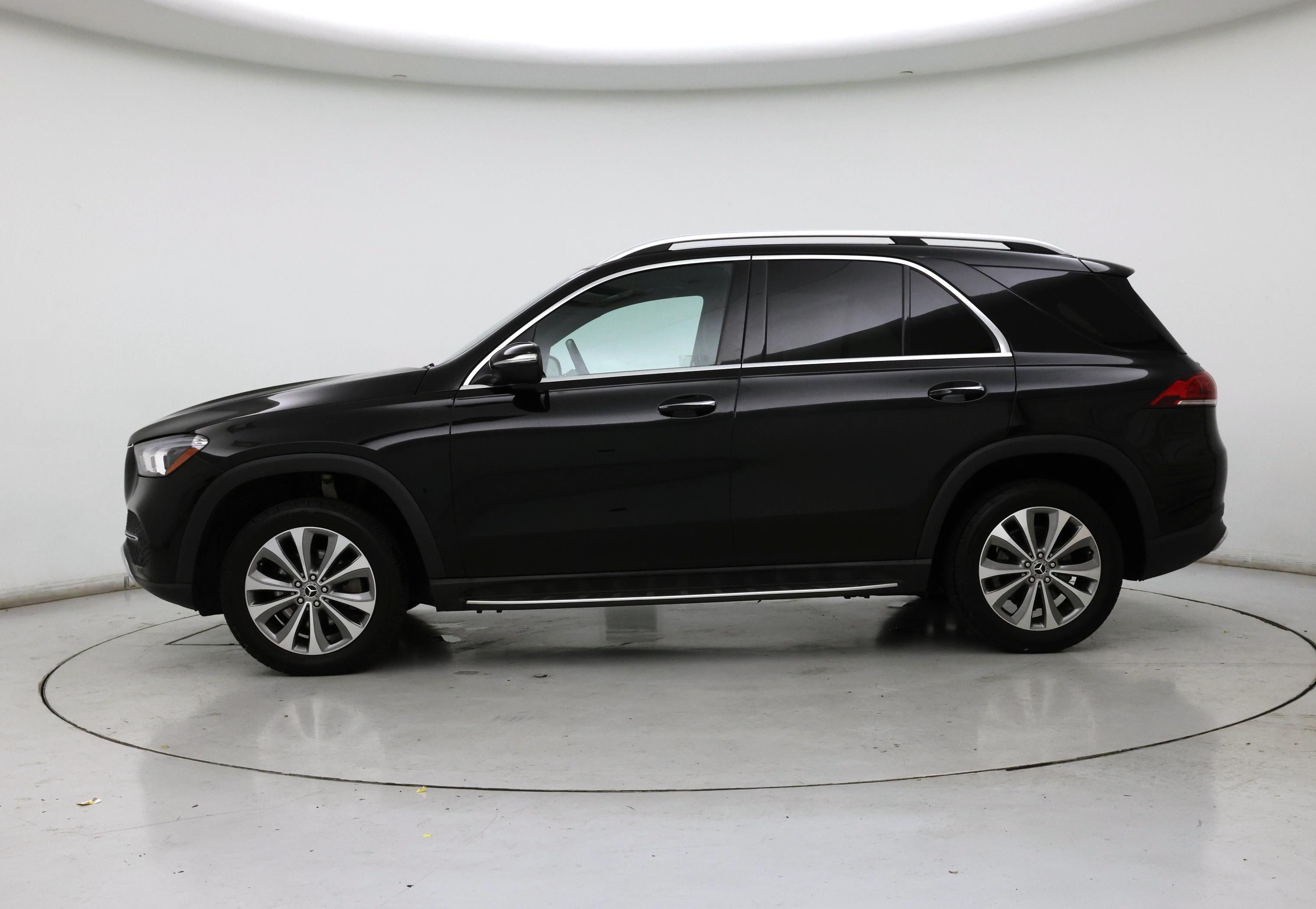 Thumbnail: 2020 Mercedes-Benz GLE - 3