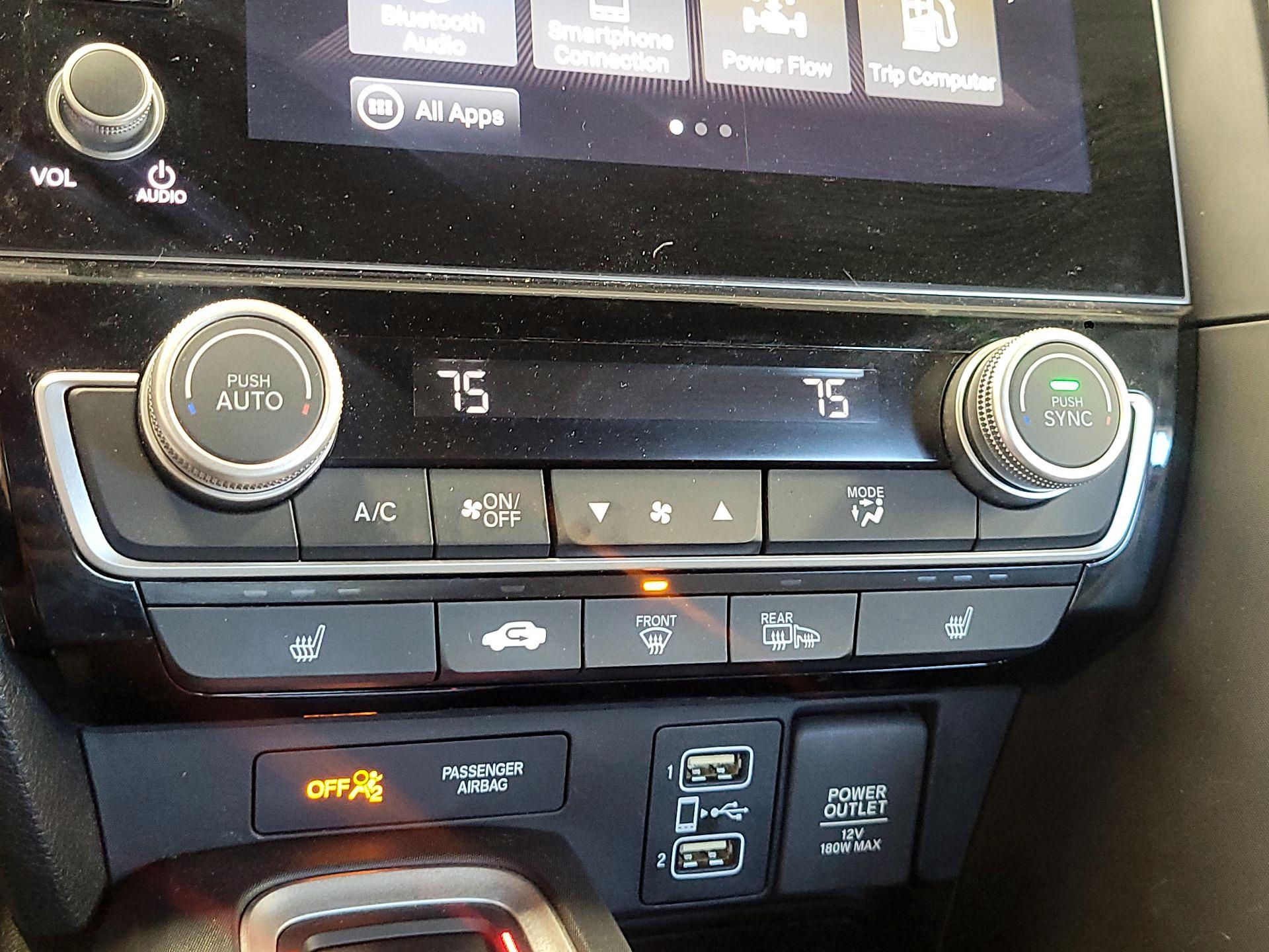 Thumbnail: 2019 Honda Insight - 16